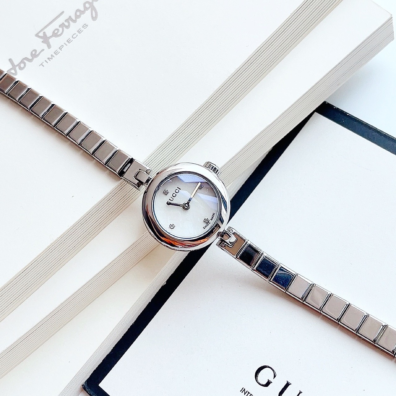 Ảnh 4 của (ĐỒNG HỒ NỮ) Gucci Diamantissima Diamond Watch YA141503 ,22mm