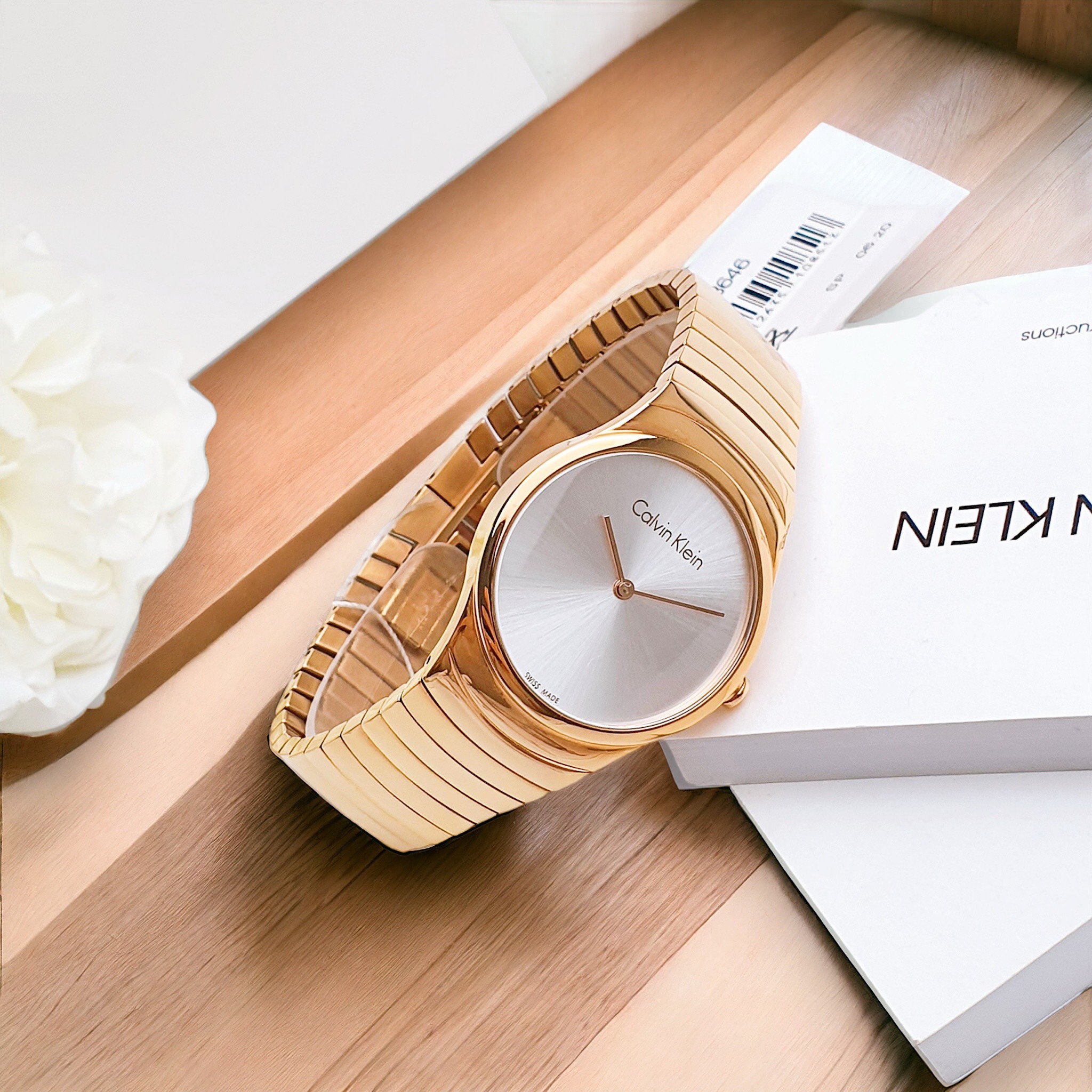 Ảnh 4 của (ĐỒNG HỒ NỮ) CALVIN KLEIN K8A23646 33mm