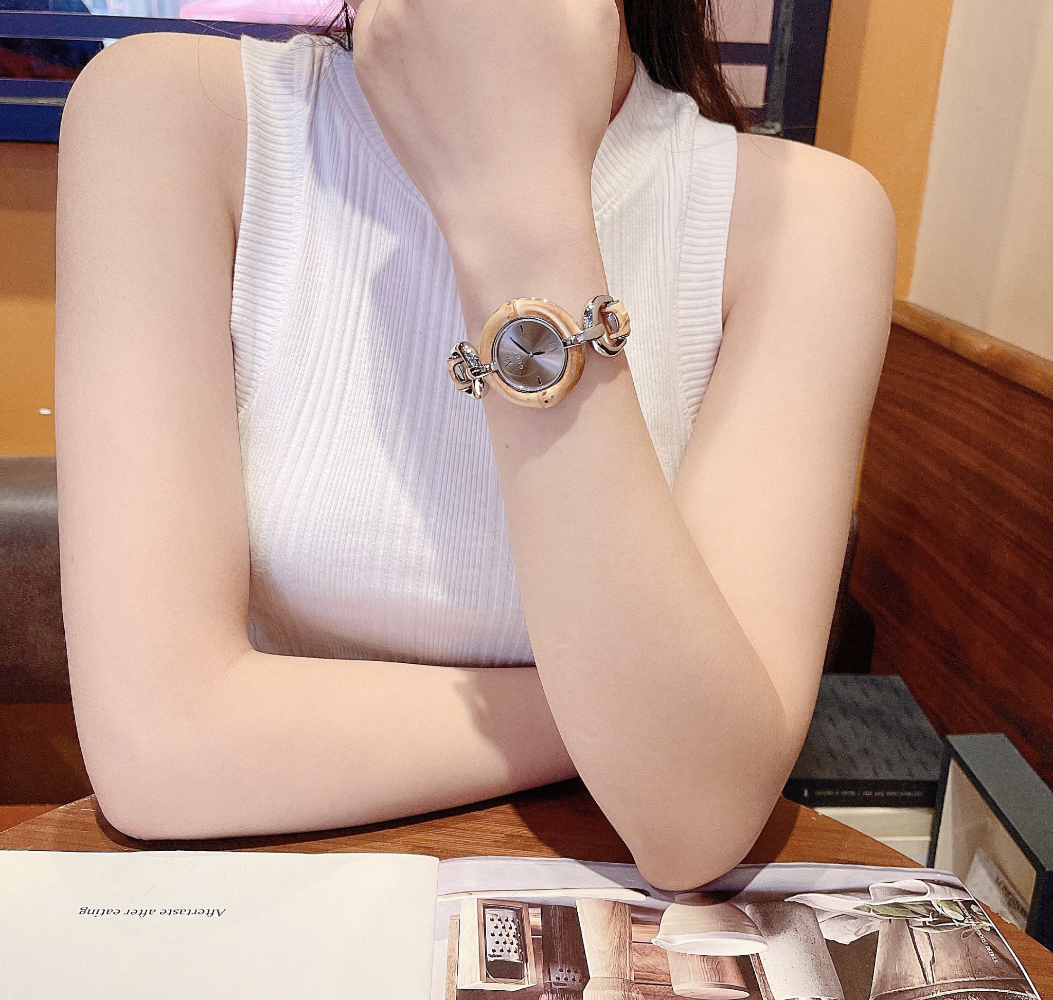 Ảnh 2 của ĐỒNG HỒ NỮ Gucci Bamboo YA132401 Women's Swiss Stainless Watch 35mm