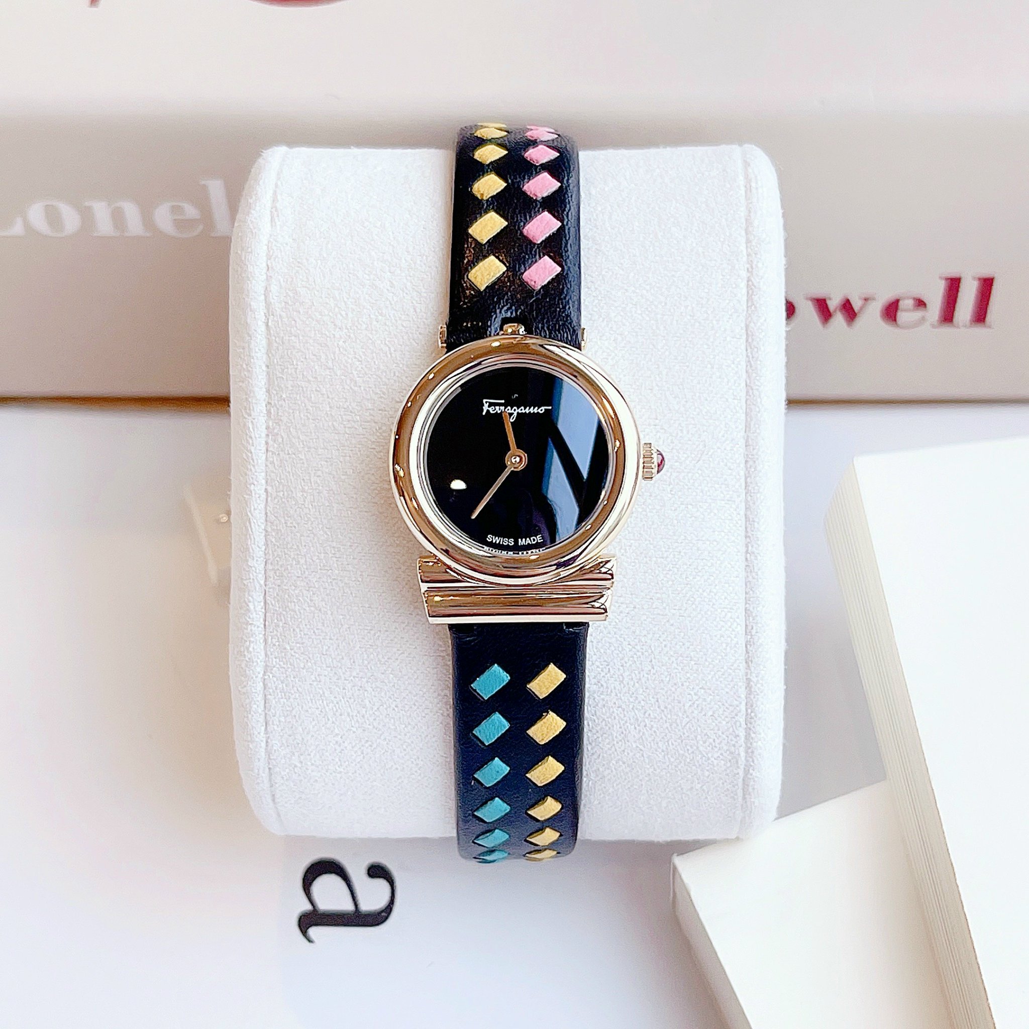Ảnh 3 của (ĐỒNG HỒ NỮ) Salvatore Ferragamo Gancini SFIK01720 Watch 28mm