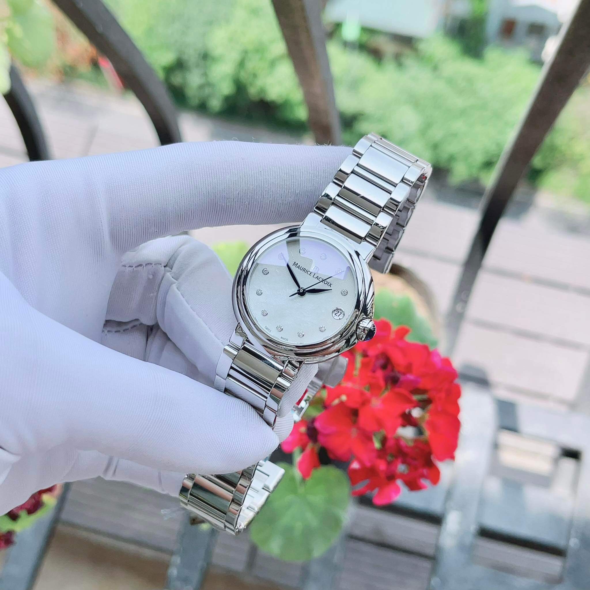 Ảnh 4 của ĐỒNG HỒ NỮ Maurice Lacroix Watch Fiaba Ladies FA1004-SS002-110-1 (FA1004SS0021101 ) 36mm
