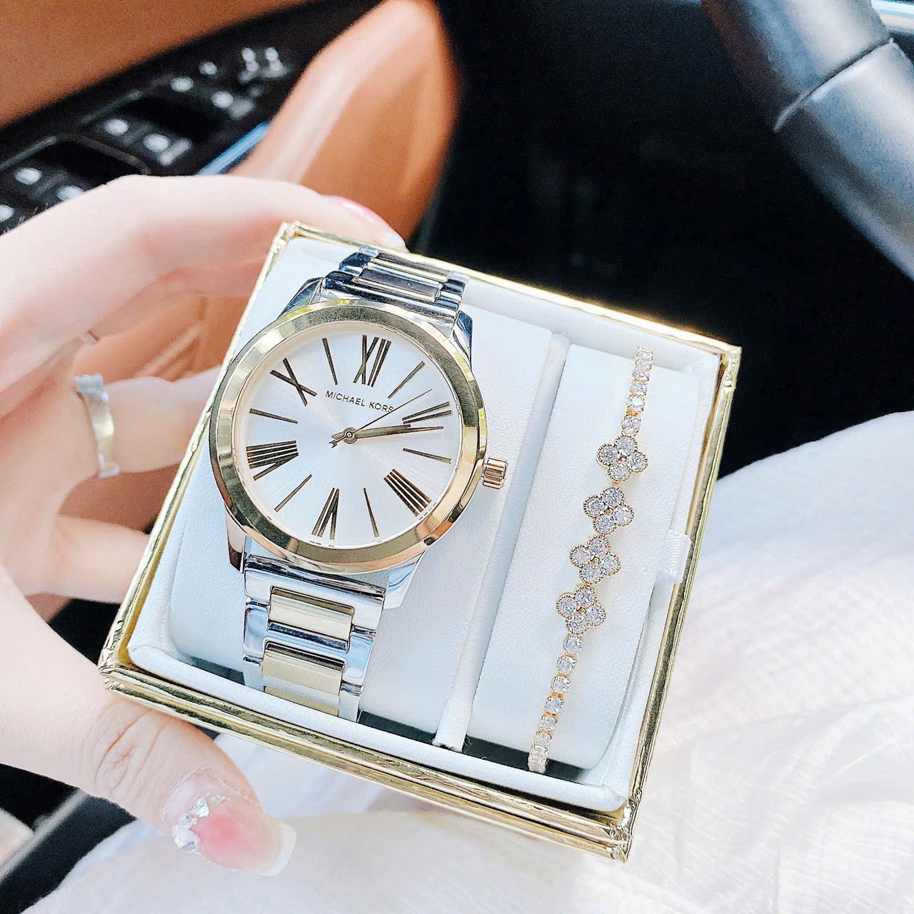 Ảnh 4 của ĐỒNG HỒ NỮ MICHAEL KORS HARTMAN LADIES WATCH MK3521 38MM