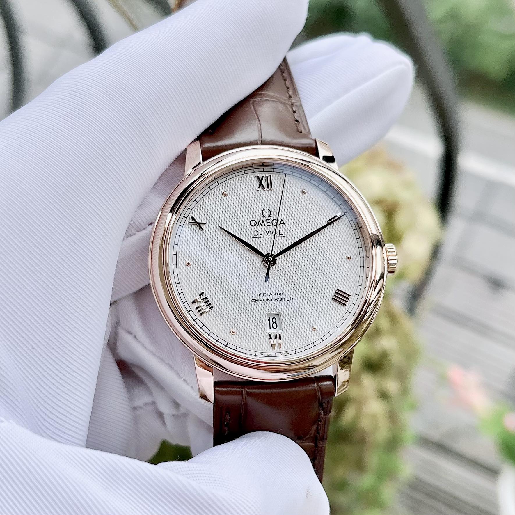 (ĐỒNG HỒ NAM) (NEW) Omega De Ville Prestige Co‑Axial Master Chronometer Sedna™GOLD 424.53.40.20.99.001 ( 42453402099001)
