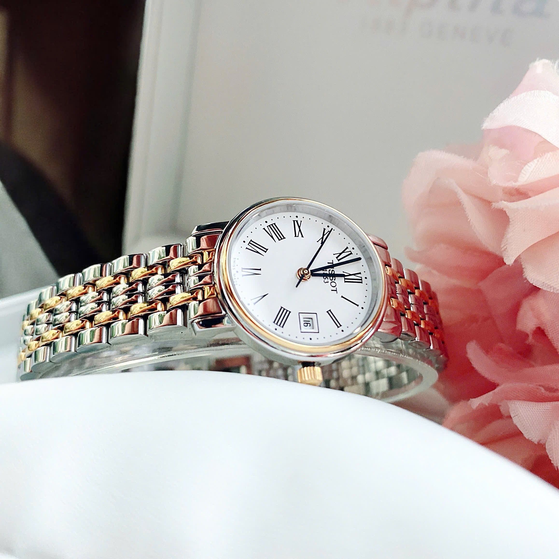 Ảnh 5 của (ĐỒNG HỒ NỮ) Tissot T-classic desire T109.210.22.033.00 ( T1092102203300 )