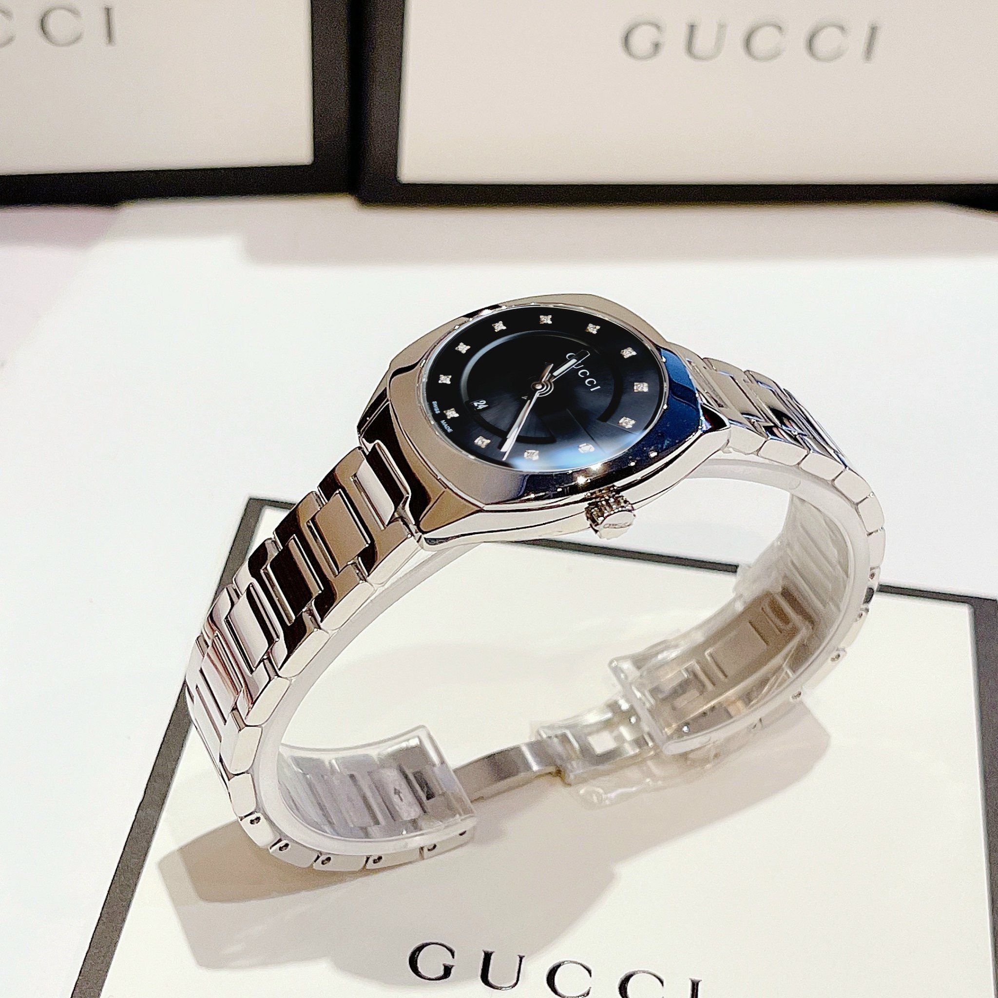 Ảnh 4 của (ĐỒNG HỒ NỮ) Gucci GG2570 Diamond Ladies Watch 29mm YA142503