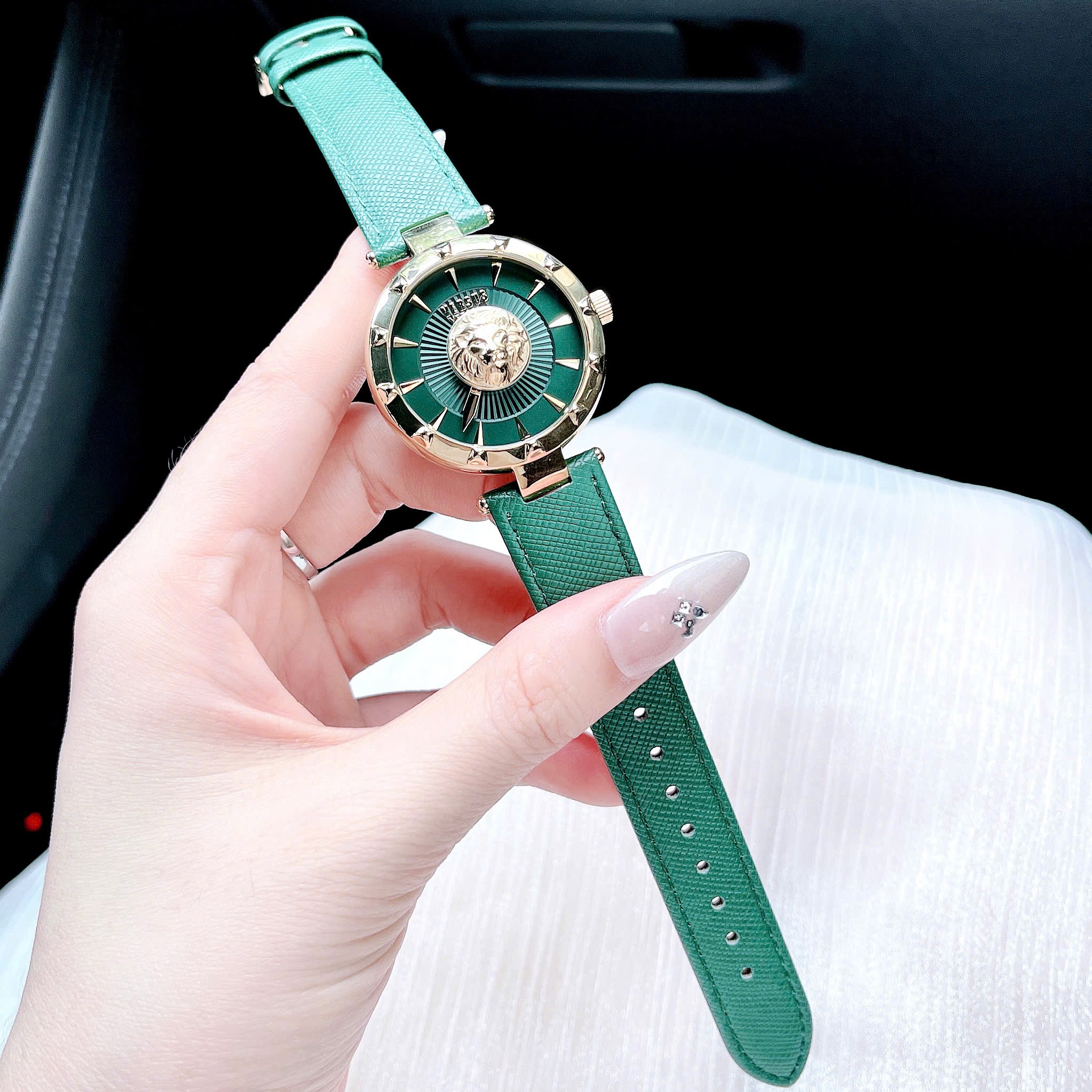 Ảnh 2 của (ĐỒNG HỒ NỮ) VERSUS BY VERSACE BRICK LANE VSPQ12221