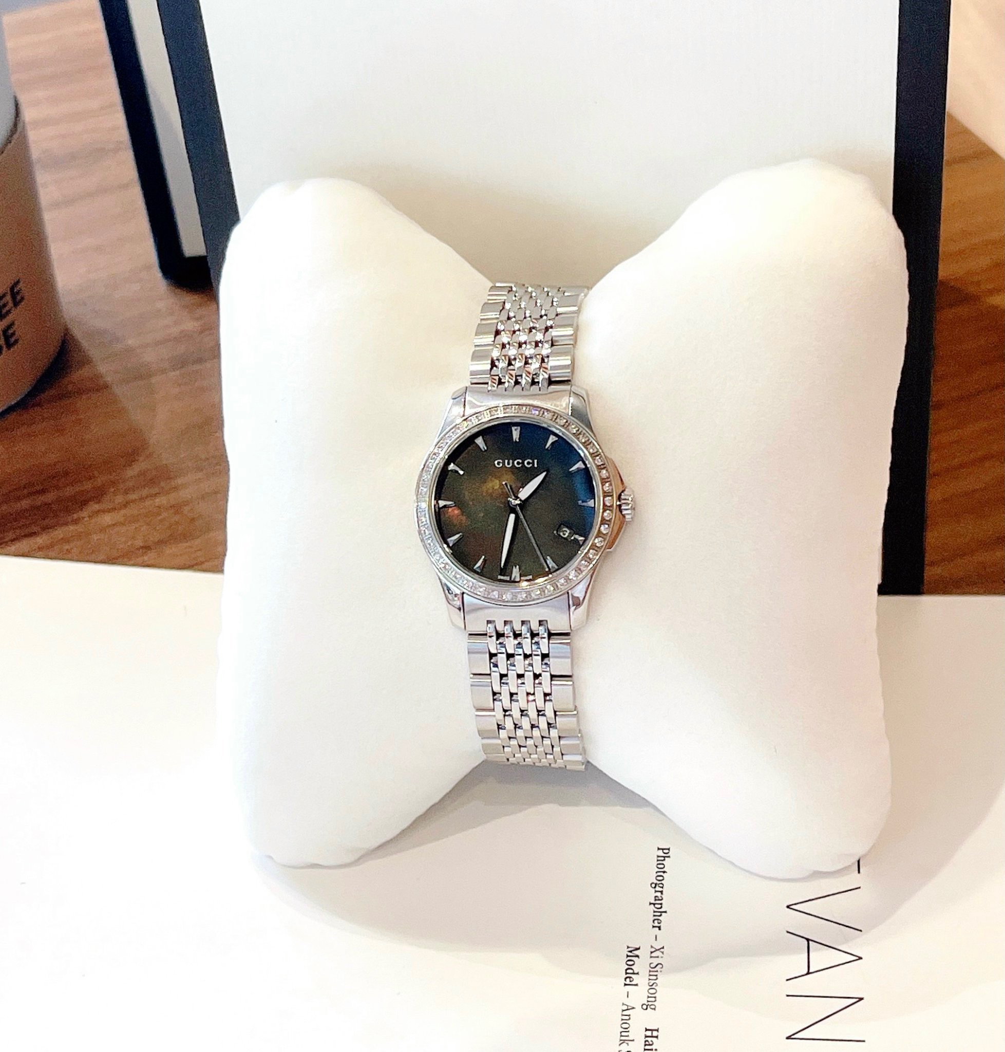 ĐỒNG HỒ NỮ GUCCI G-Timeless Diamond Bracelet YA126507 Ladies Watch, 27MM