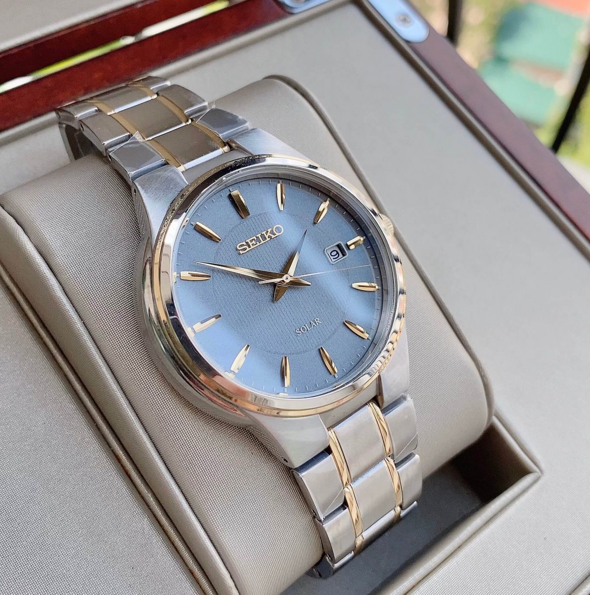 Seiko SNE404