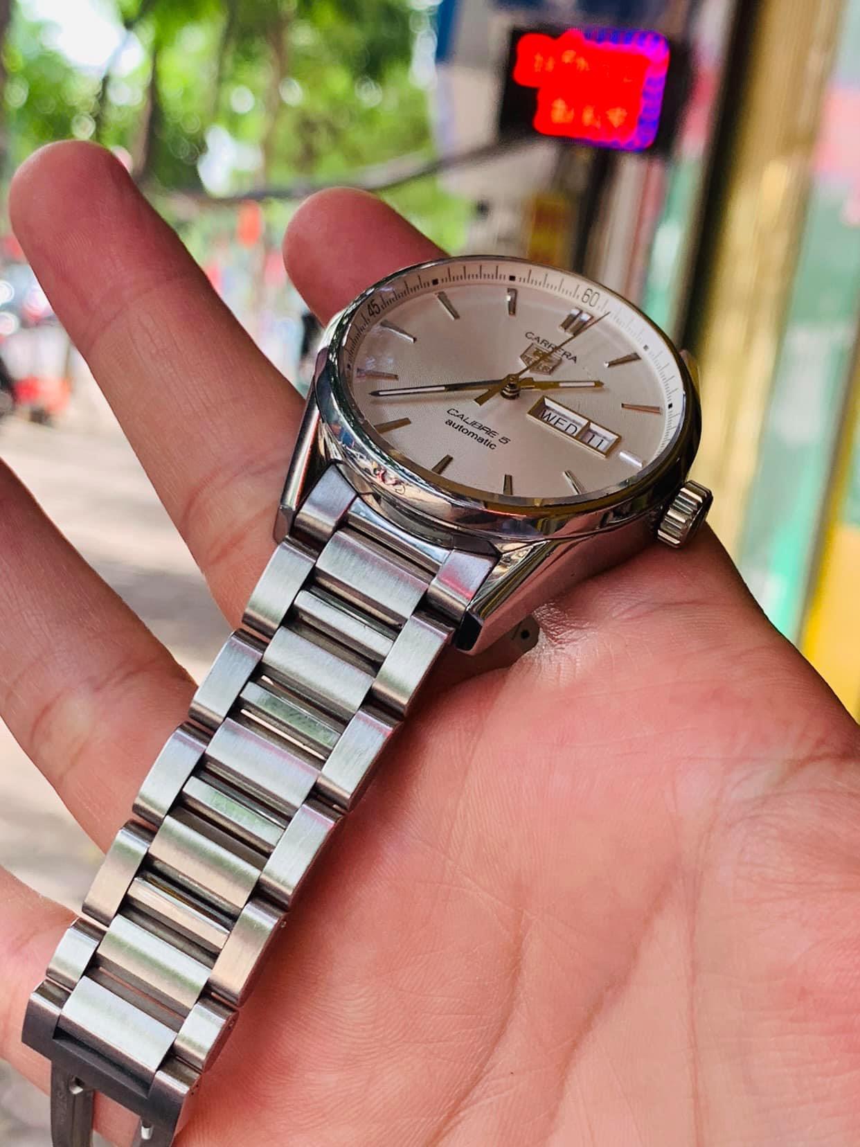 Ảnh 10 của Tag Heuer 41mm -Hiếm - Màu Trắng Ngọc Trinh Thanh Lịch