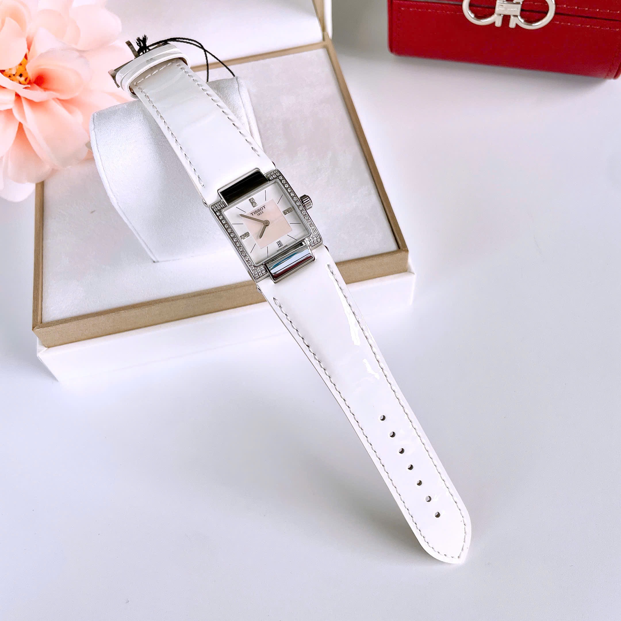 Ảnh 2 của (ĐỒNG HỒ NỮ) Tissot T-Trend T090.310.66.116.00 ( T0903106611600 )