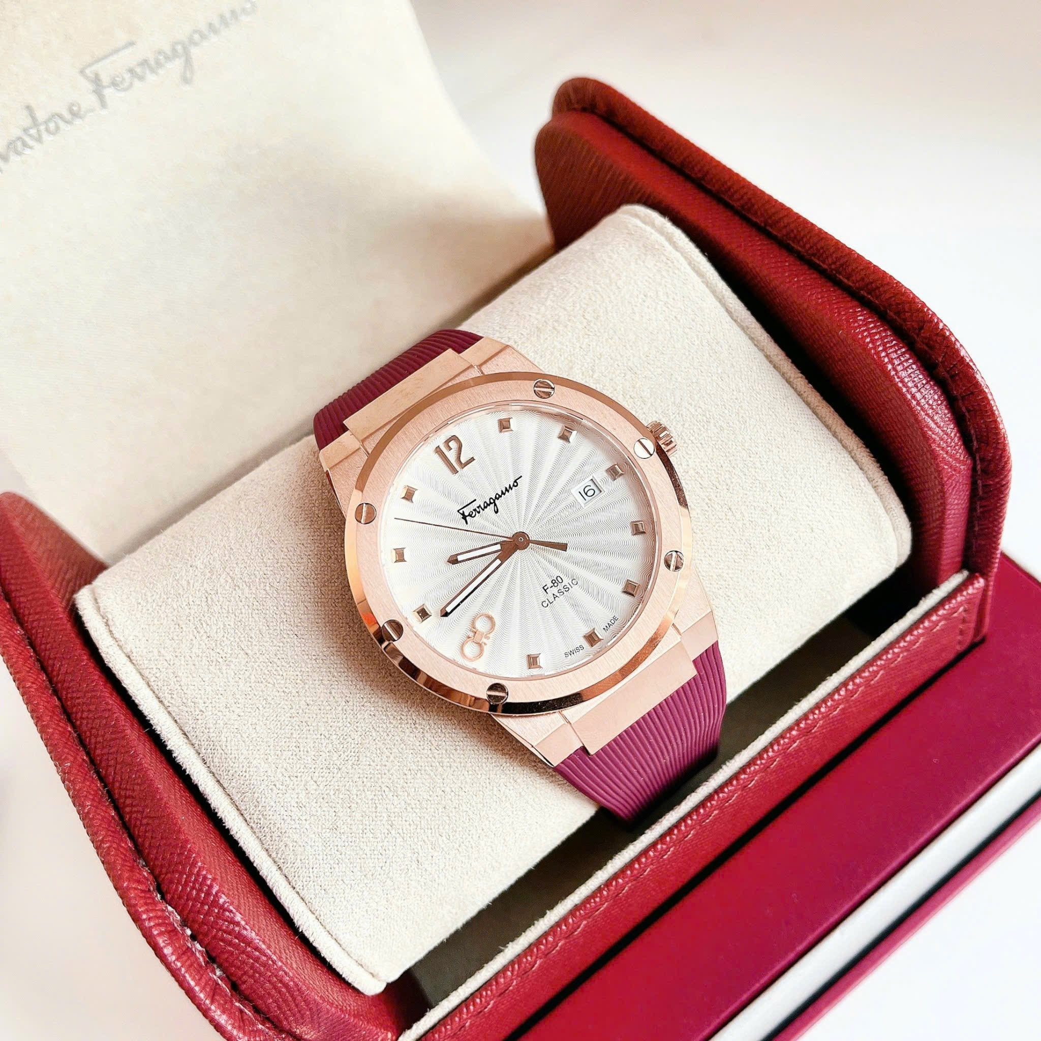 ( ĐỒNG HỒ NỮ ) Salvatore Ferragamo F-80 Classic Quartz SFDT01820