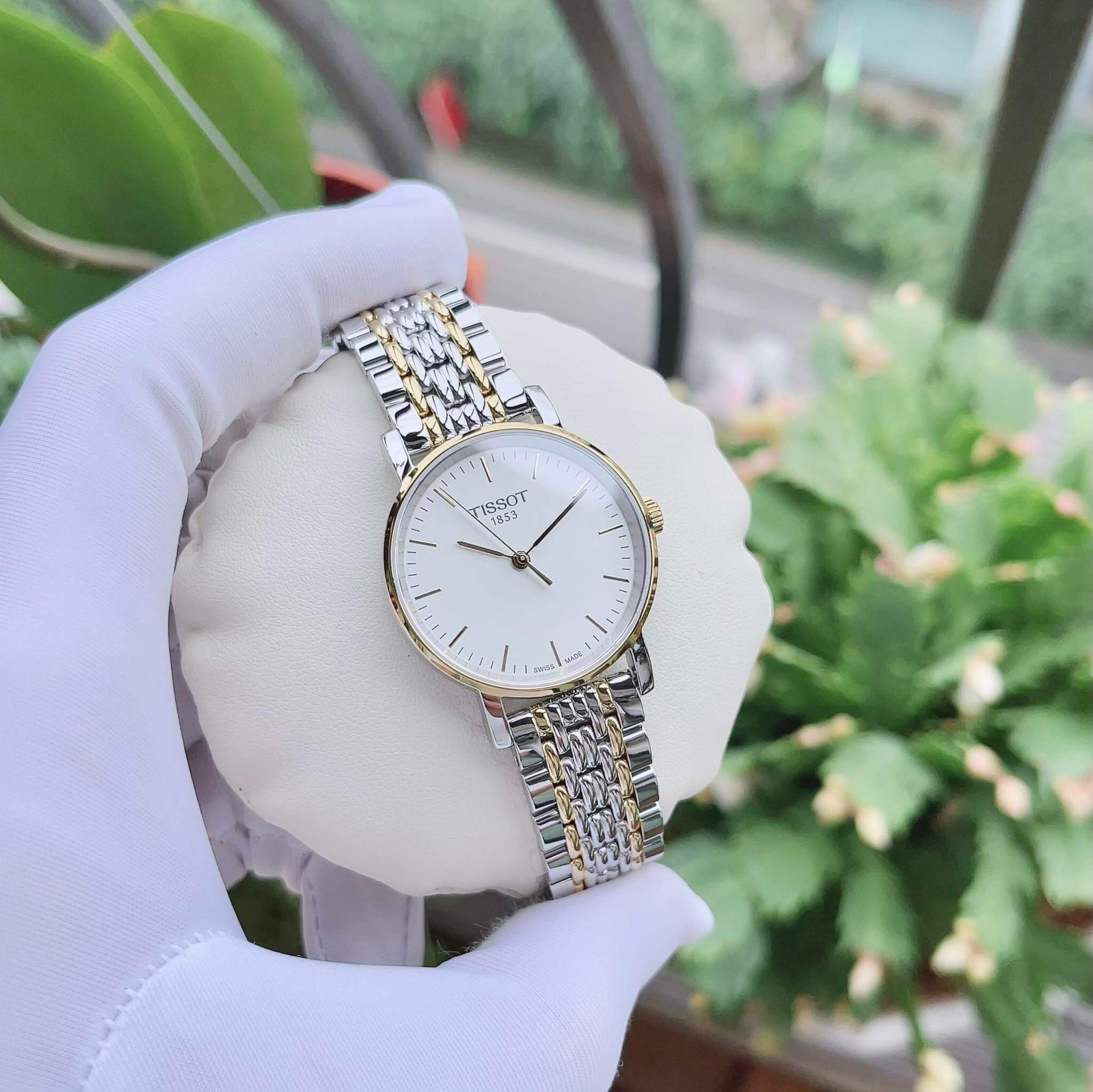 Ảnh 3 của (ĐỒNG HỒ NỮ) Tissot Everytime T109.210.22.031.00 ( T1092102203100) 30mm
