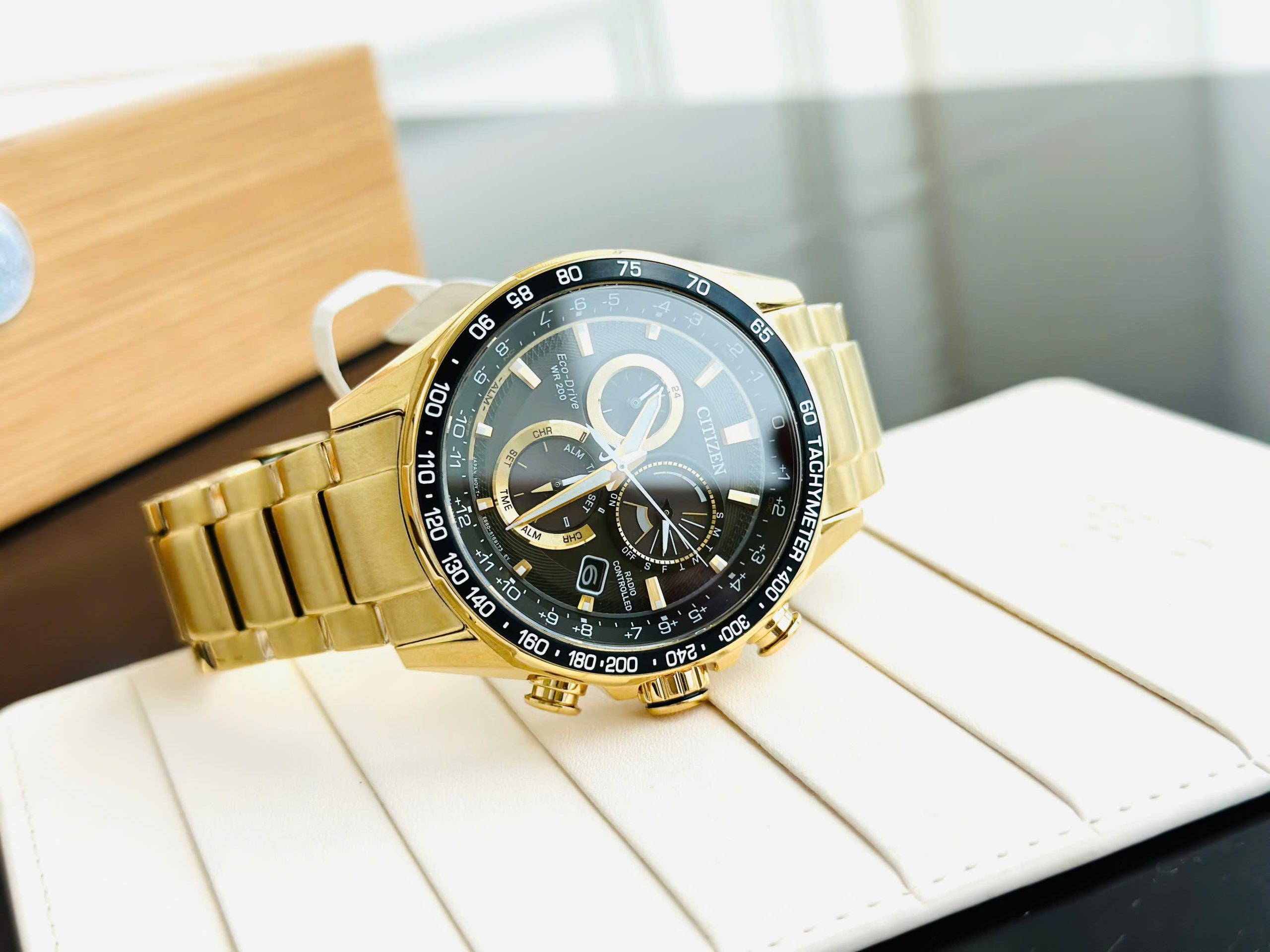 Ảnh 6 của (ĐỒNG HỒ NAM) Citizen Eco-Drive CB5912-50E Perpetual Calendar Chronograph  ( CB591250E )