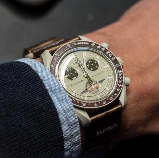 Omega MoonSwatch Mission to Saturn SO33T100 42mm