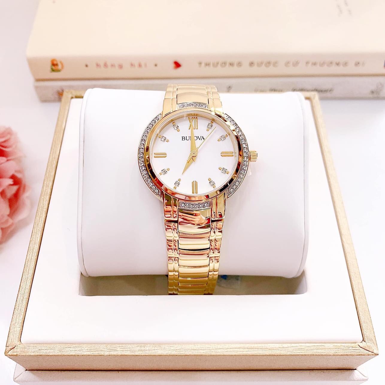 Ảnh 2 của (ĐỒNG HỒ NỮ) BULOVA CRYSTAL 98L280 QUARTZ GOLD TONE 26MM