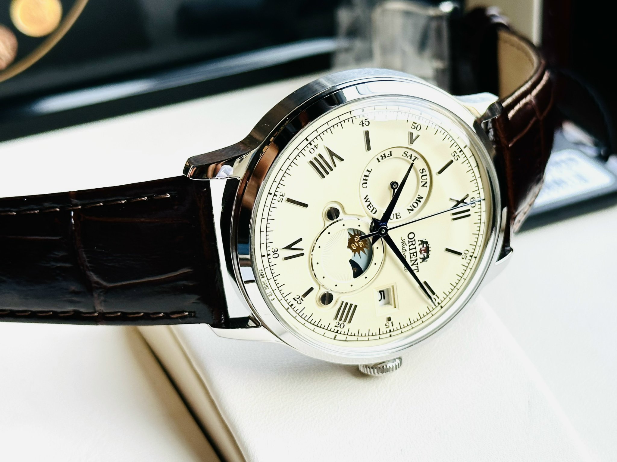 Ảnh 7 của (ĐỒNG HỒ NAM) Orient Sun And Moon Bambino RA-AK0803Y10B ( RA-AK0803Y ) 41,5mm