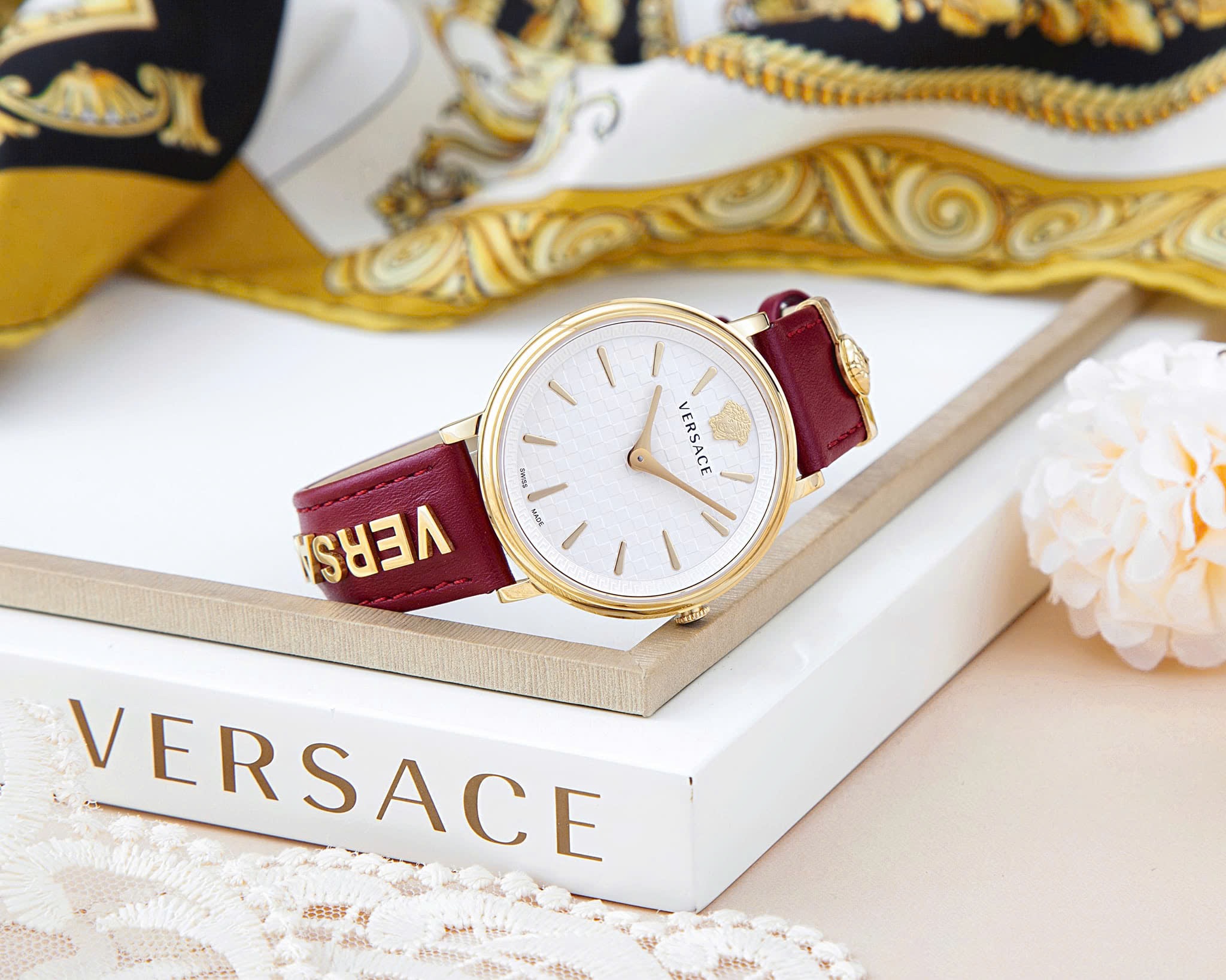 Ảnh 3 của (ĐỒNG HỒ NỮ ) Versace V-Circle Watch, 38mm VE8101319