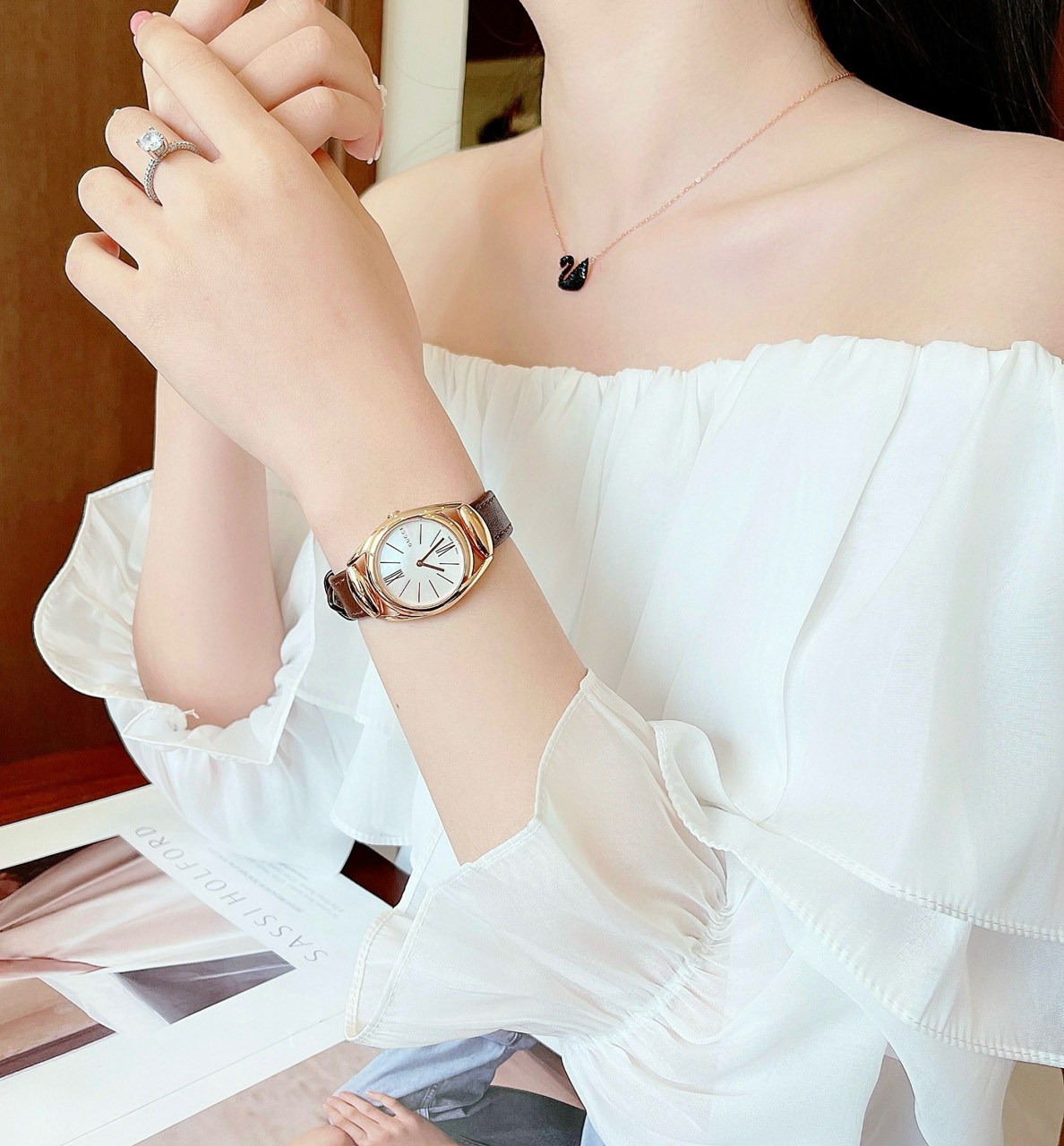 Ảnh 3 của (ĐỒNG HỒ NỮ) Gucci Horsebit Brown Women's Watch 30mm YA140507