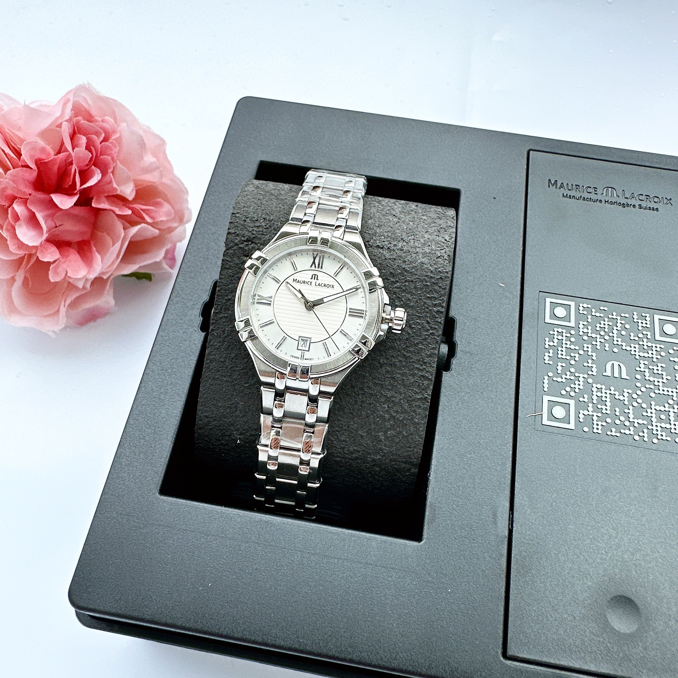ĐỒNG HỒ NỮ Maurice Lacroix AI1004-SS002-130-1 Size 30mm