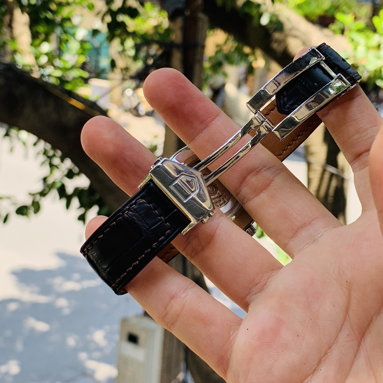 Ảnh 7 của Tag Heuer 39mm -Hiếm - Màu Trắng Ngọc Trinh Thanh Lịch