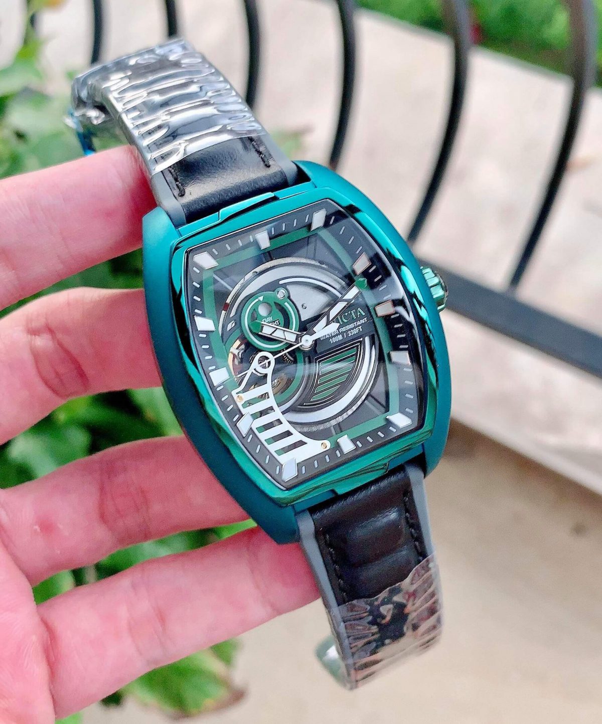 Invicta 26892