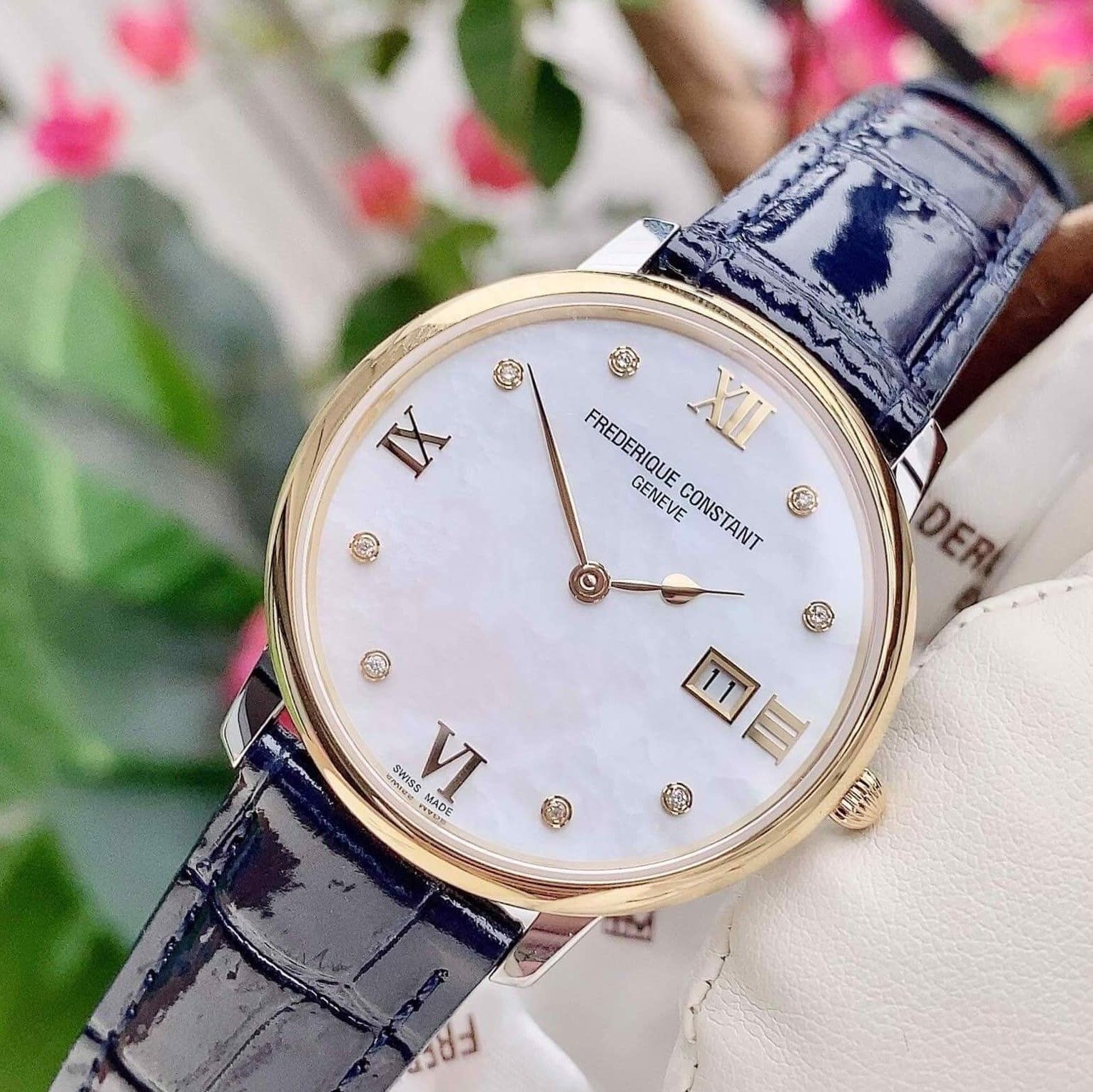 (ĐỒNG HỒ NỮ) Frederique Constant Slimline Diamond Mother Of Pearl Dial Blue Leather FC-220MPWD3S3 ( 220MPWD3S3 ) ( FC220MPWD3S3 ) 36mm