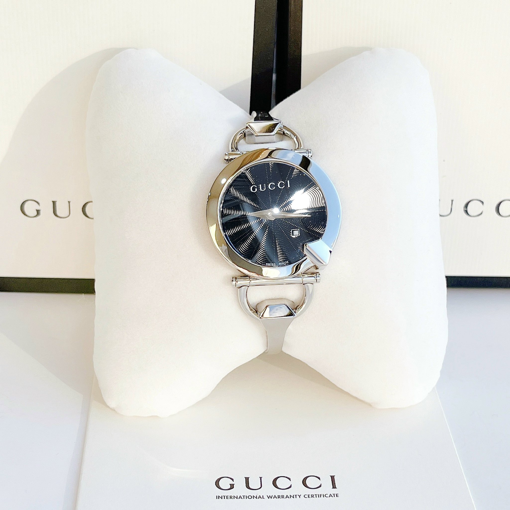 Ảnh 3 của ĐỒNG HỒ NỮ Gucci YA122502 122 Chiodo Women's Watch 35mm