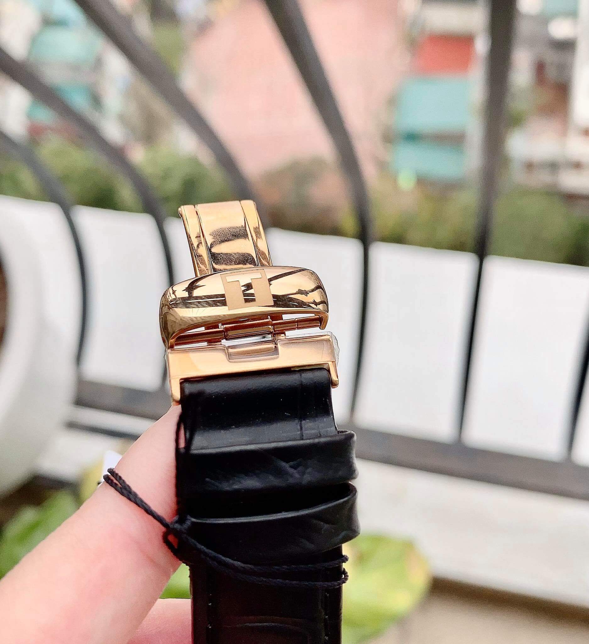 Ảnh 6 của Tissot T0639073606800