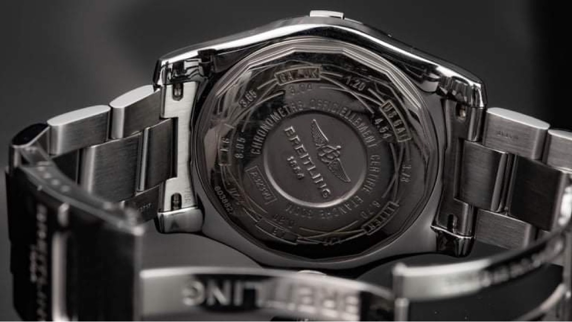 Ảnh 8 của [Deal Lướt] Đồng Hồ Nam Breitling Avenger 2 A32390 MOP Khảm Trai