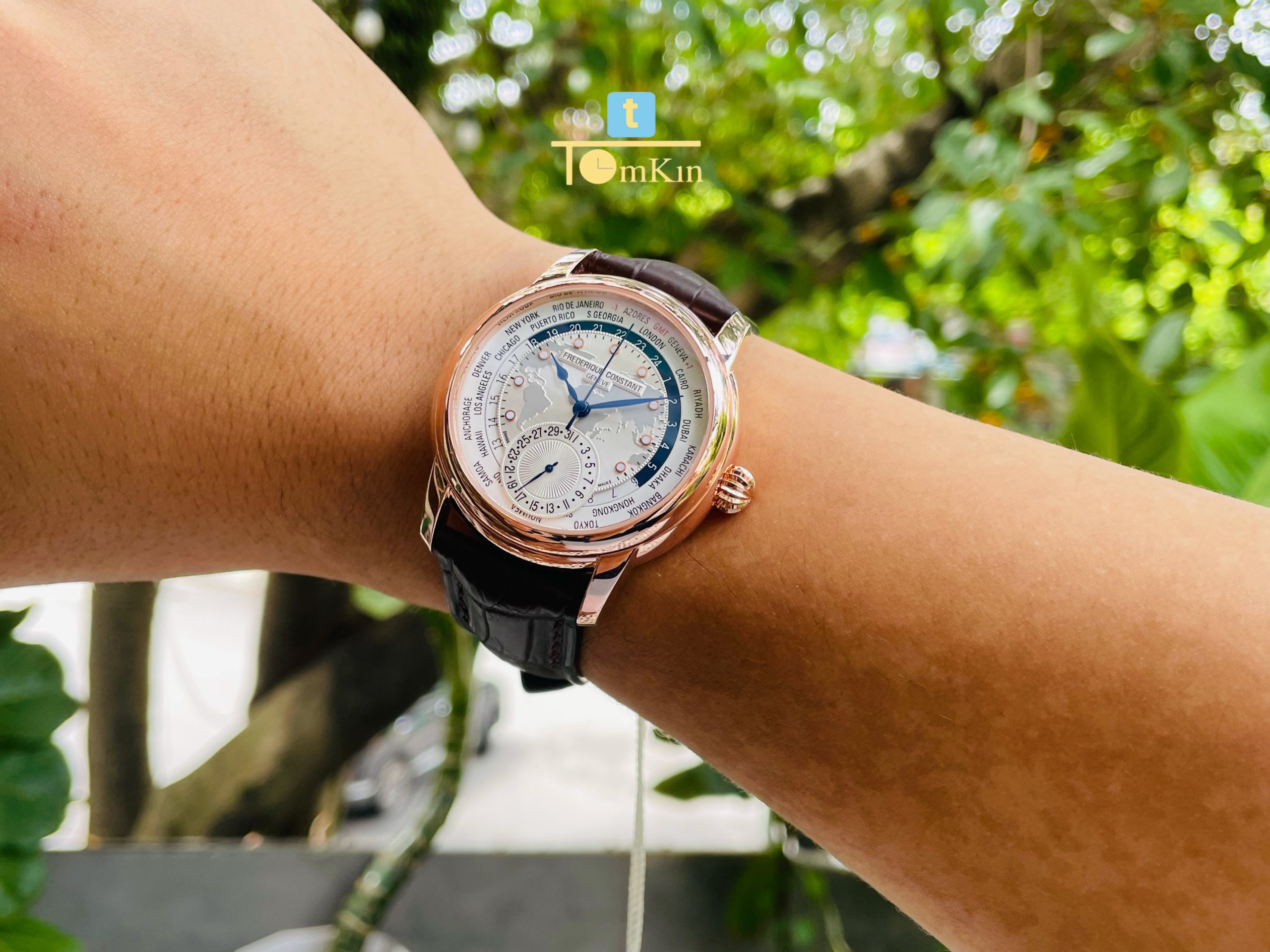 Ảnh 3 của [DEAL LƯỚT] Frederique Constant Worldtimer FC-718WM4H4 siêu hiếm