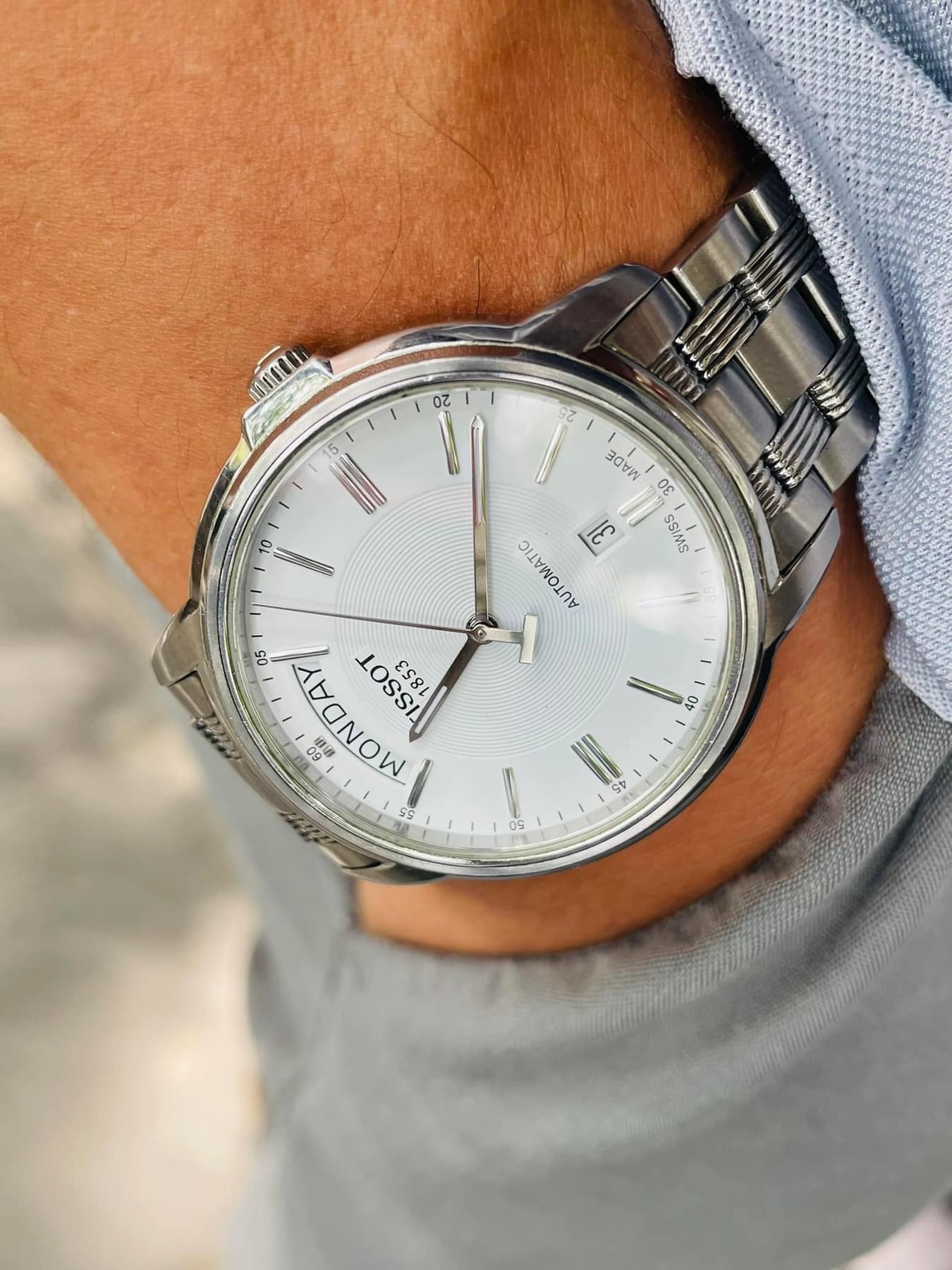 (Deal lướt) Tissot T-Classic Day Date T065.930.11.031.00