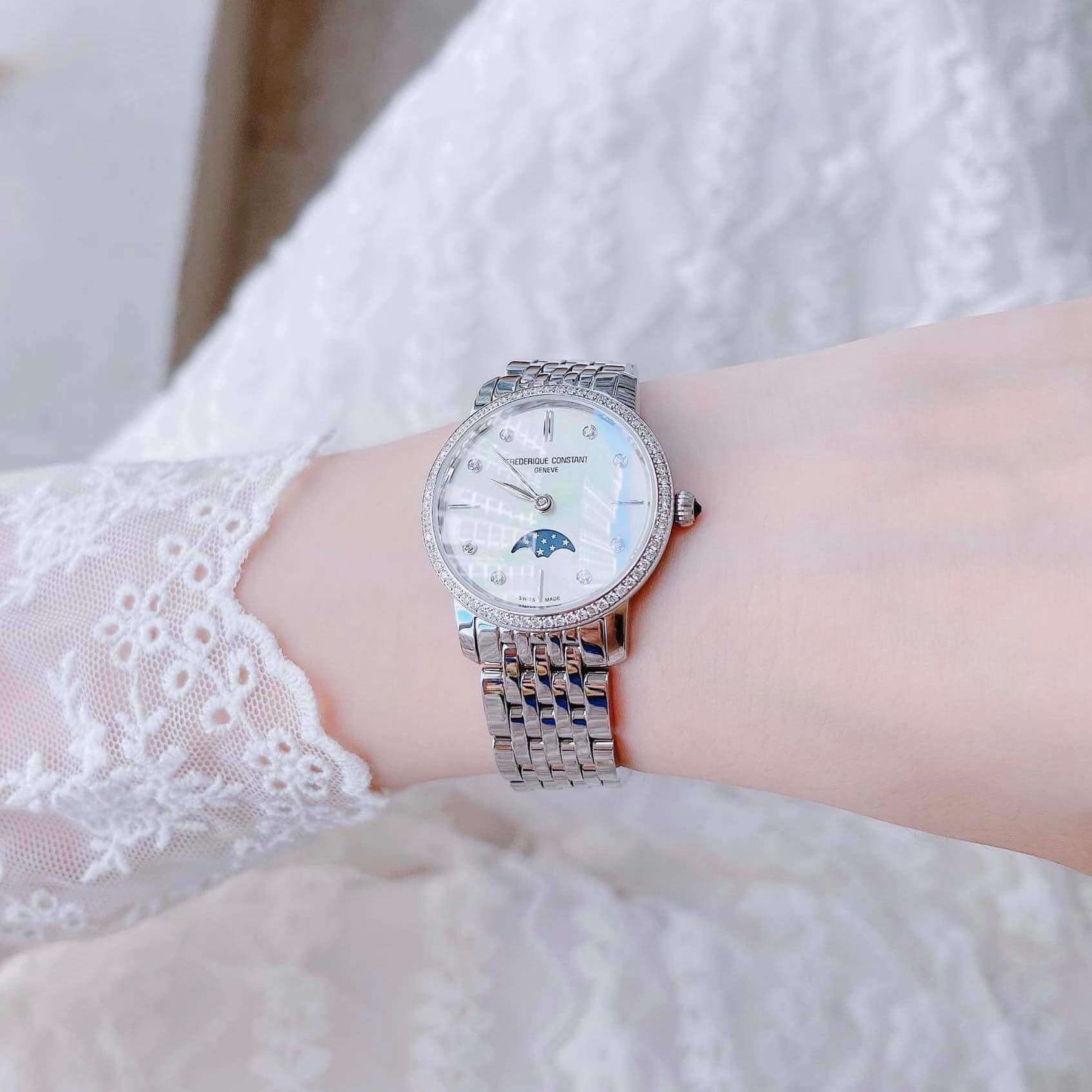Ảnh 4 của (ĐỒNG HỒ NỮ) Frederique Constant Slimline Diamond Mother Of Pearl Dial Silver Tone FC-206MPWD1SD6B ( FC206MPWD1SD6B ) ( 206MPWD1SD6B )