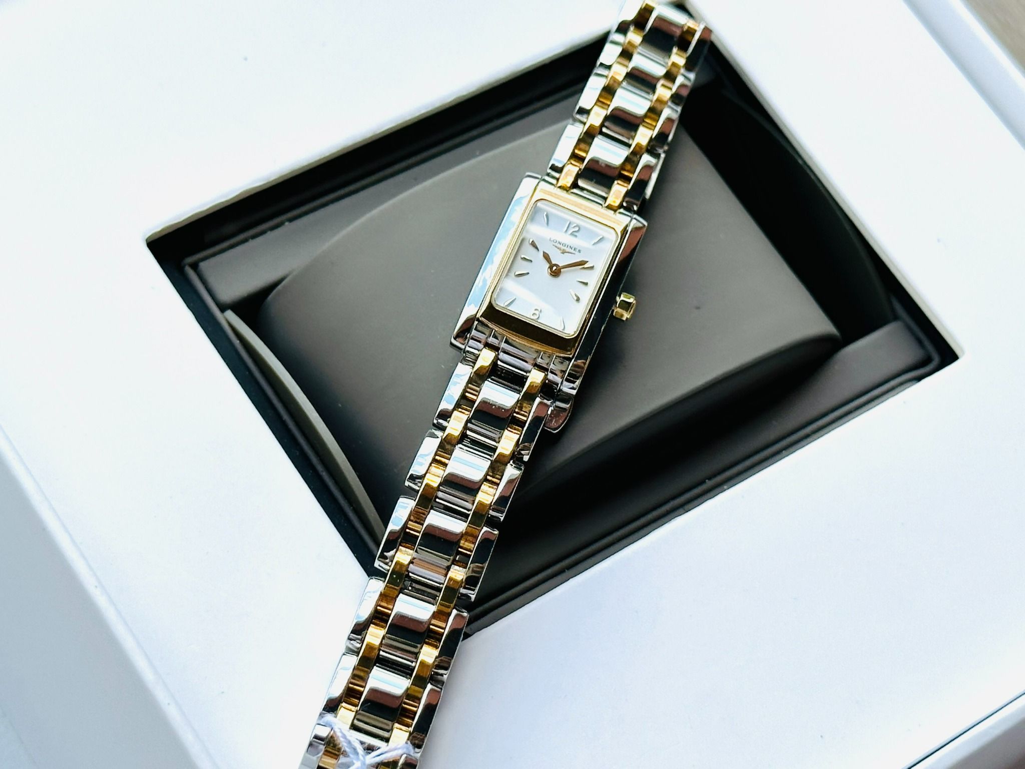 Ảnh 5 của ( ĐỒNG HỒ NỮ ) LONGINES DOLCEVITA L5.158.5.28.7 (L51585287)