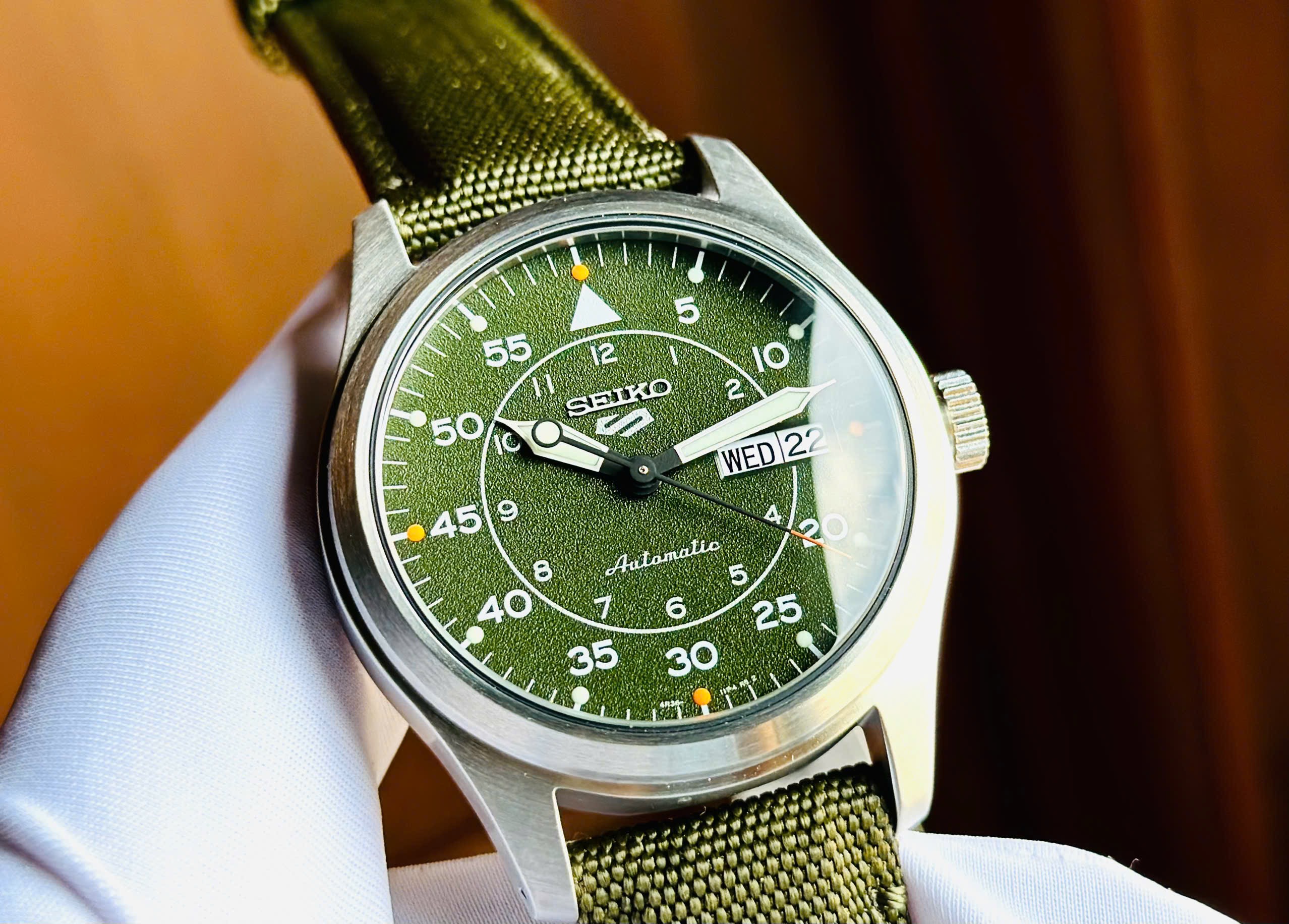 Ảnh 7 của (ĐỒNG HỒ NAM) Seiko 5 Sports Automatic Field quân đội SRPH29K1 ( SRPH29 )