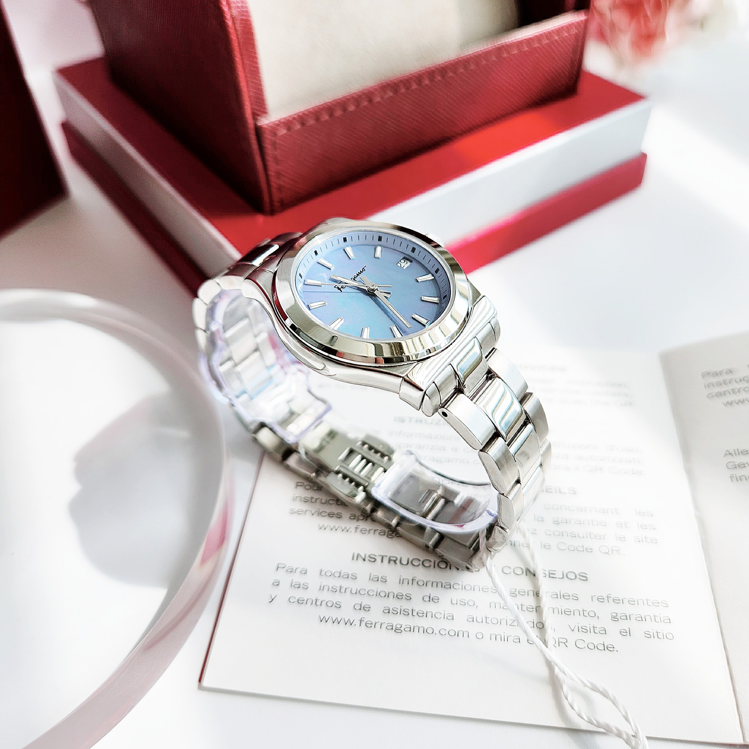 Ảnh 7 của (ĐỒNG HỒ NỮ) Salvatore Ferragamo SFDI00118 Women's Stainless Steel Mother of Pearl Dial Watch