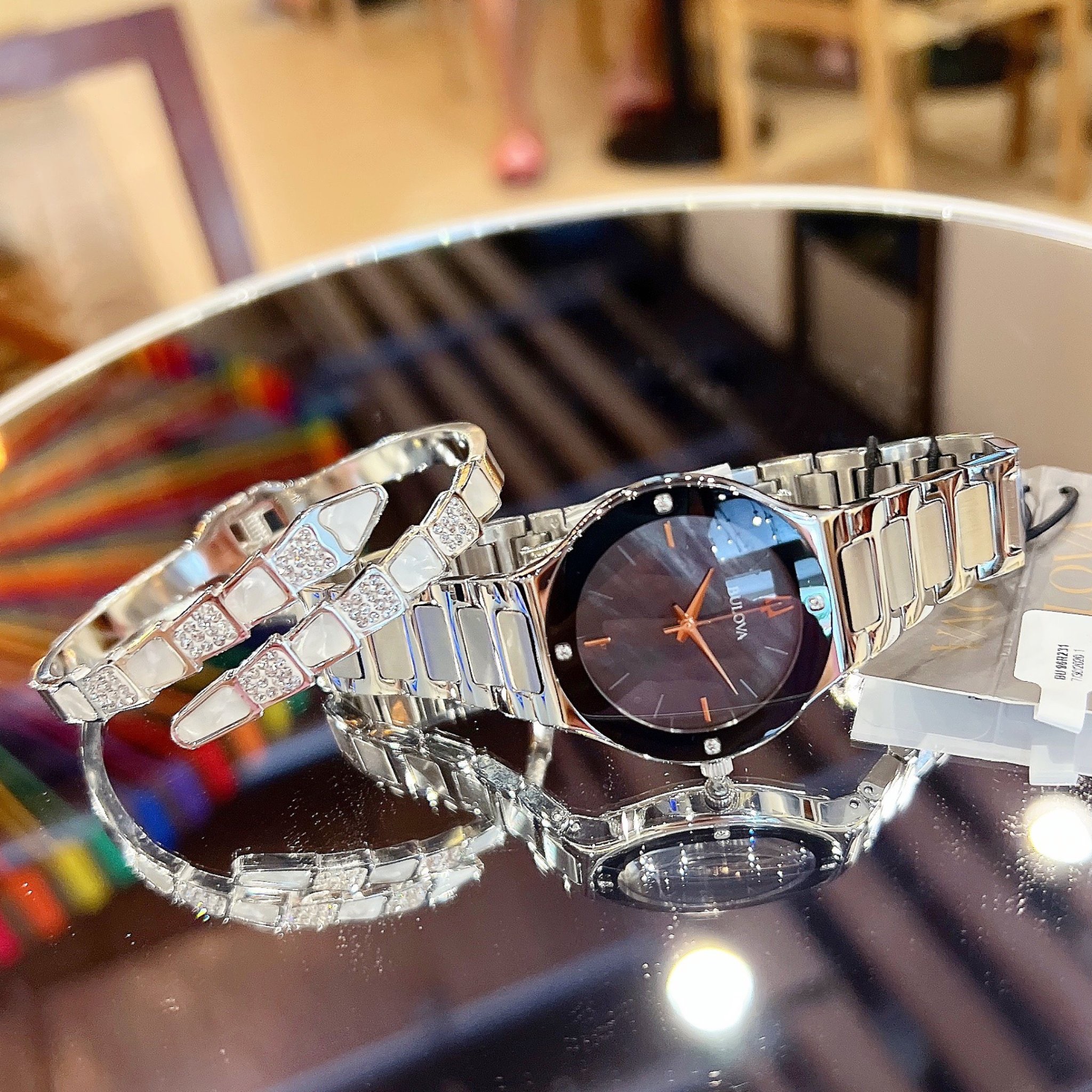 Ảnh 4 của (ĐỒNG HỒ NỮ) BULOVA QUARTZ 96R231 32MM
