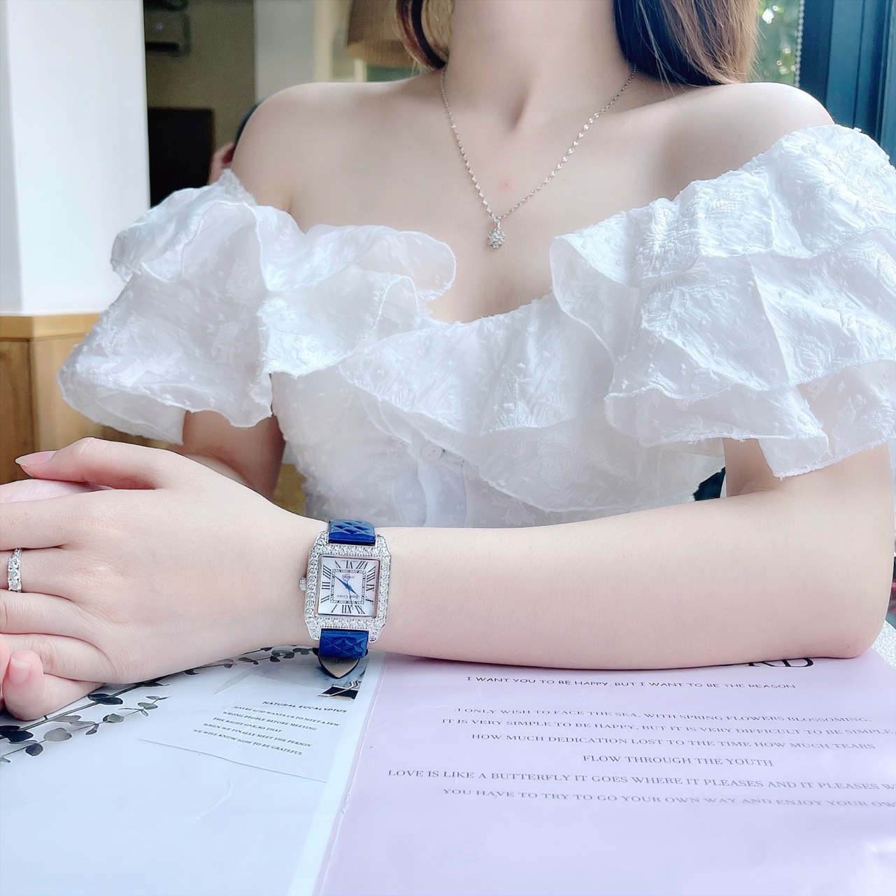 Ảnh 7 của (ĐỒNG HỒ NỮ) Royal Crown Quartz 6104M