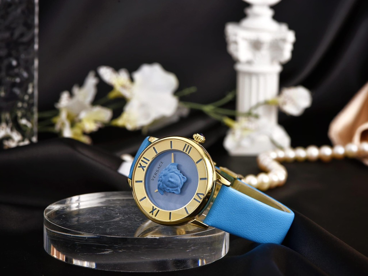 Ảnh 2 của (ĐỒNG HỒ NỮ) Versace VE2R00622 La Medusa gold light blue Leather Women's Watch 38mm