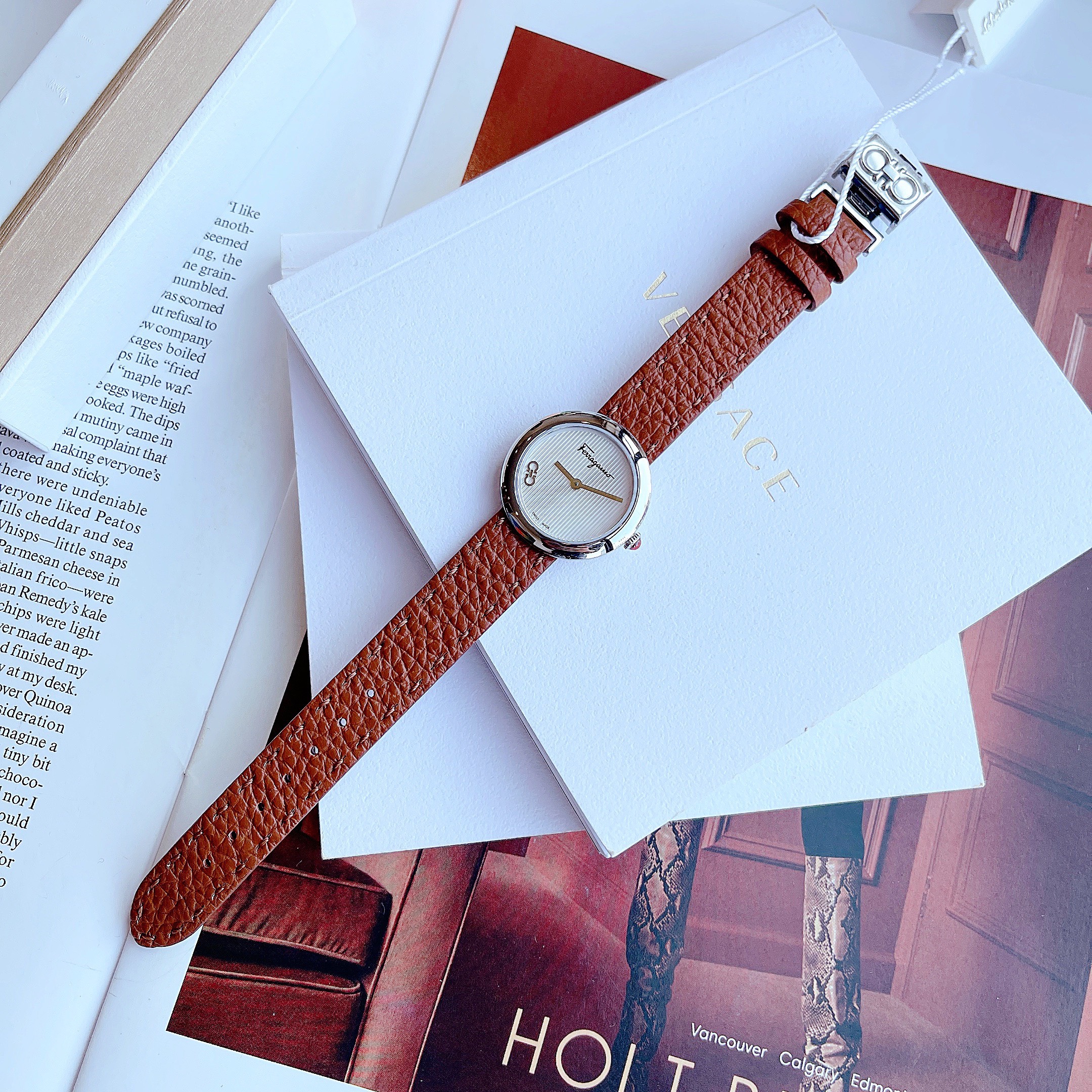 Ảnh 4 của ( ĐỒNG HỒ NỮ ) Salvatore Ferragamo SFNL00120 Forever Leather Watch 28mm