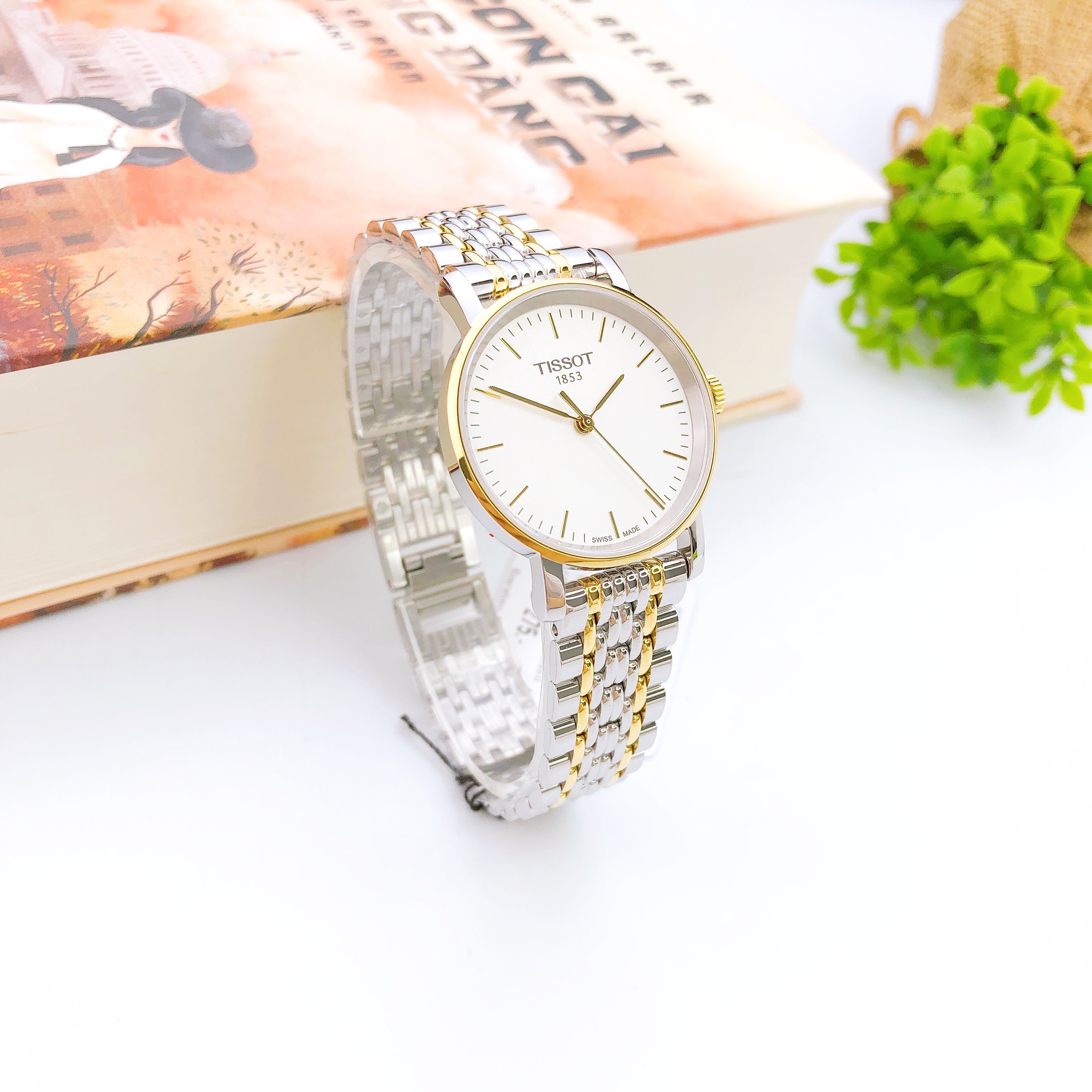 (ĐỒNG HỒ NỮ) Tissot Everytime T109.210.22.031.00 ( T1092102203100) 30mm