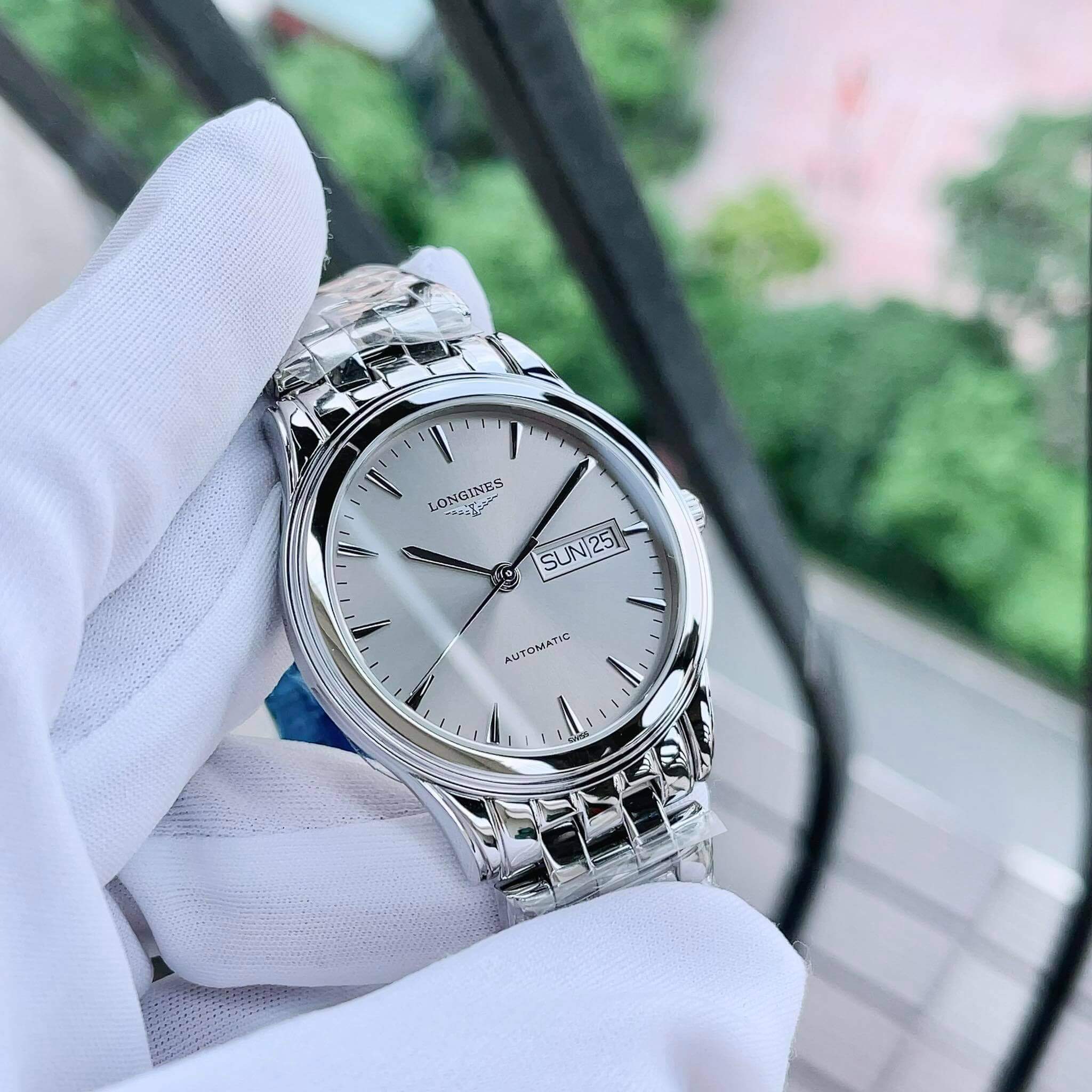 Ảnh 2 của Longines Flagship Automatic Silver Dial Men Watch L48994726 L4.899.4.72.6