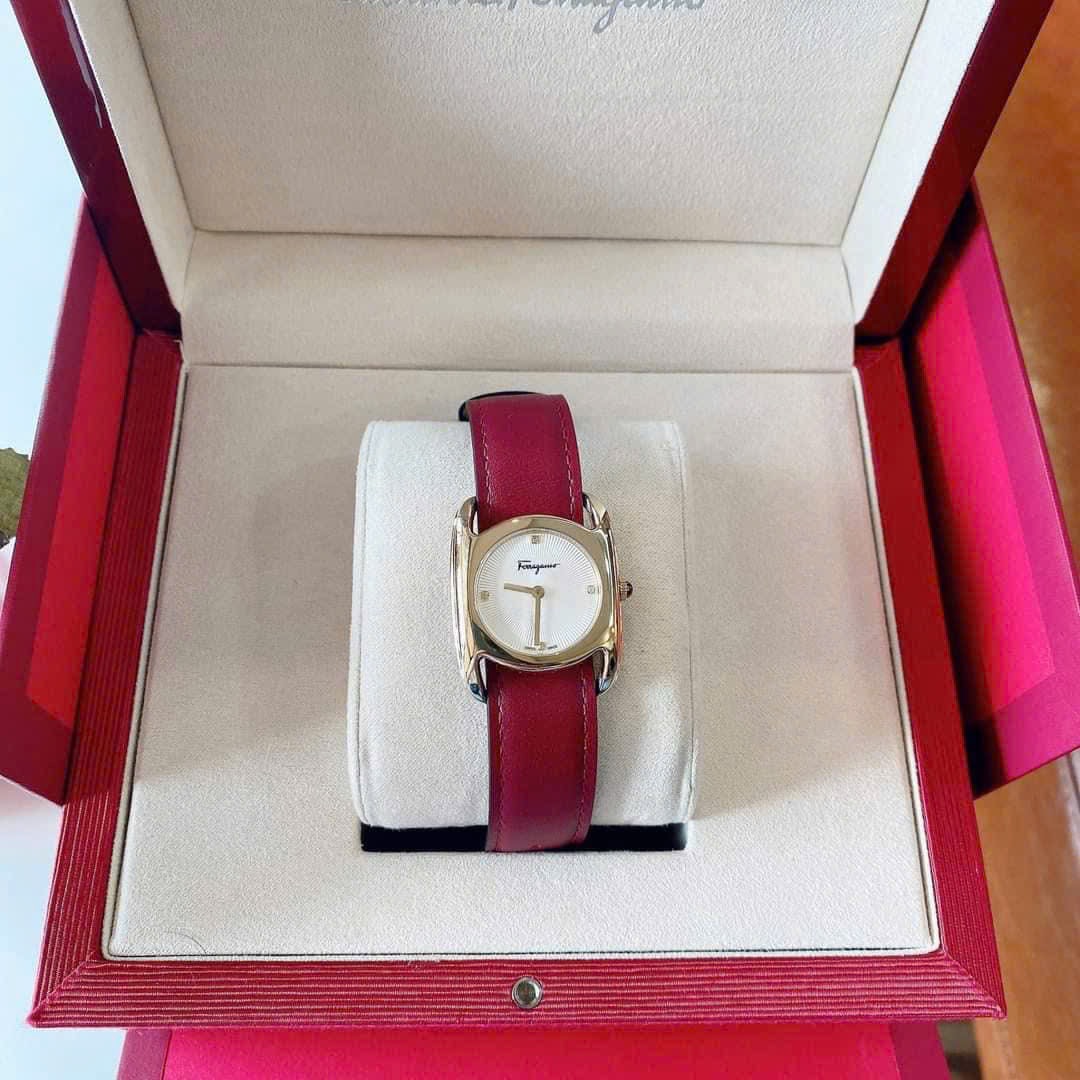 Ảnh 3 của ( ĐỒNG HỒ NỮ )  Salvatore Ferragamo SFEL00419 Vara Leather Watch 28x34mm