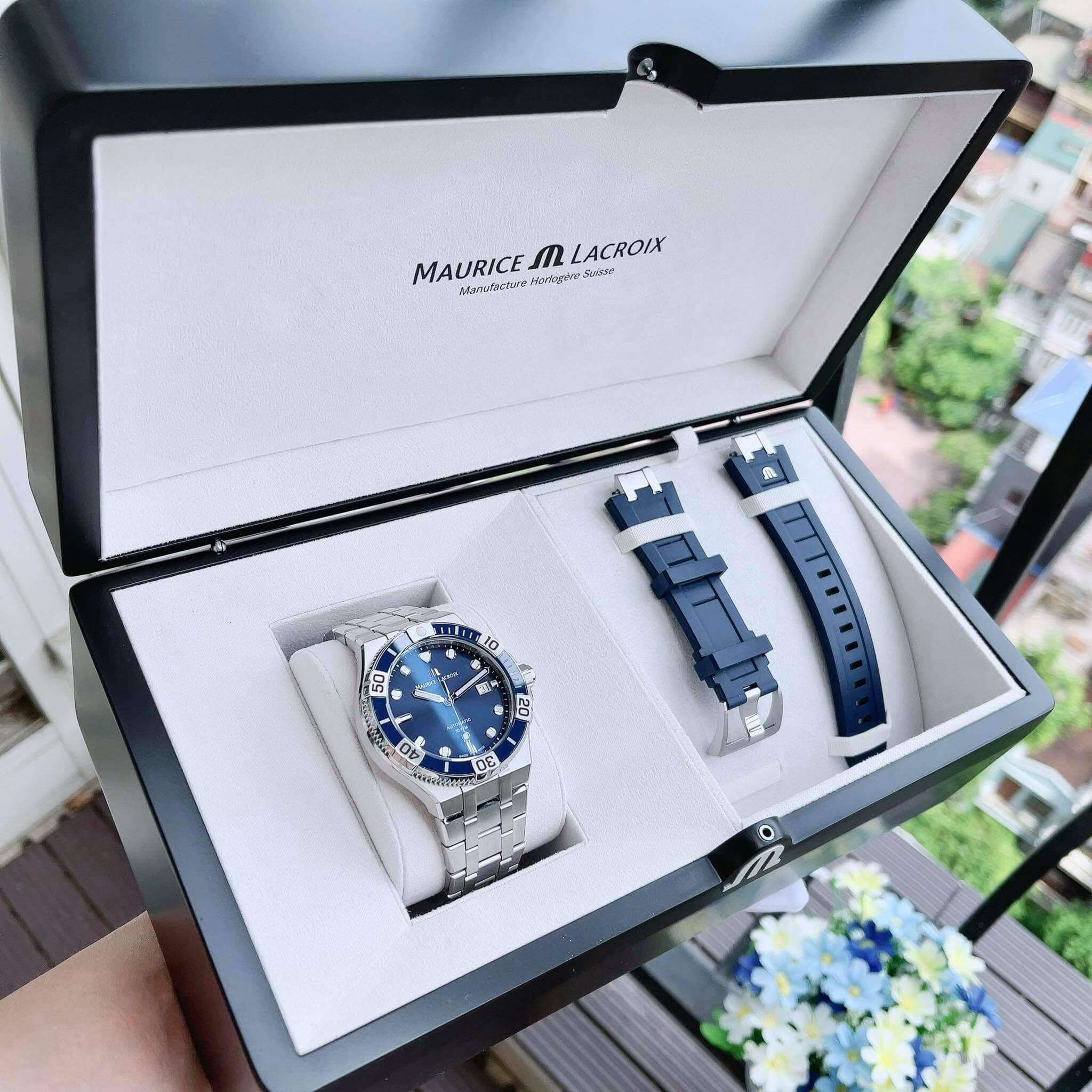Maurice Lacroix Aikon Automatic AI6058-SS002-430-2