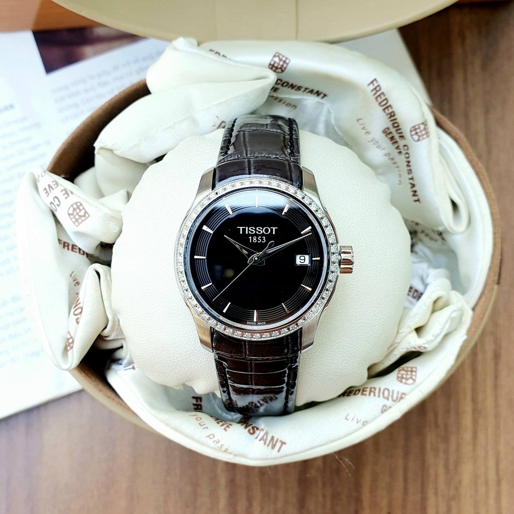 (ĐỒNG HỒ NỮ) Tissot Quartz T035.210.66.051.00 Couturier Black Dial Diamond Ladies Leather Watch ( T0352106605100 )