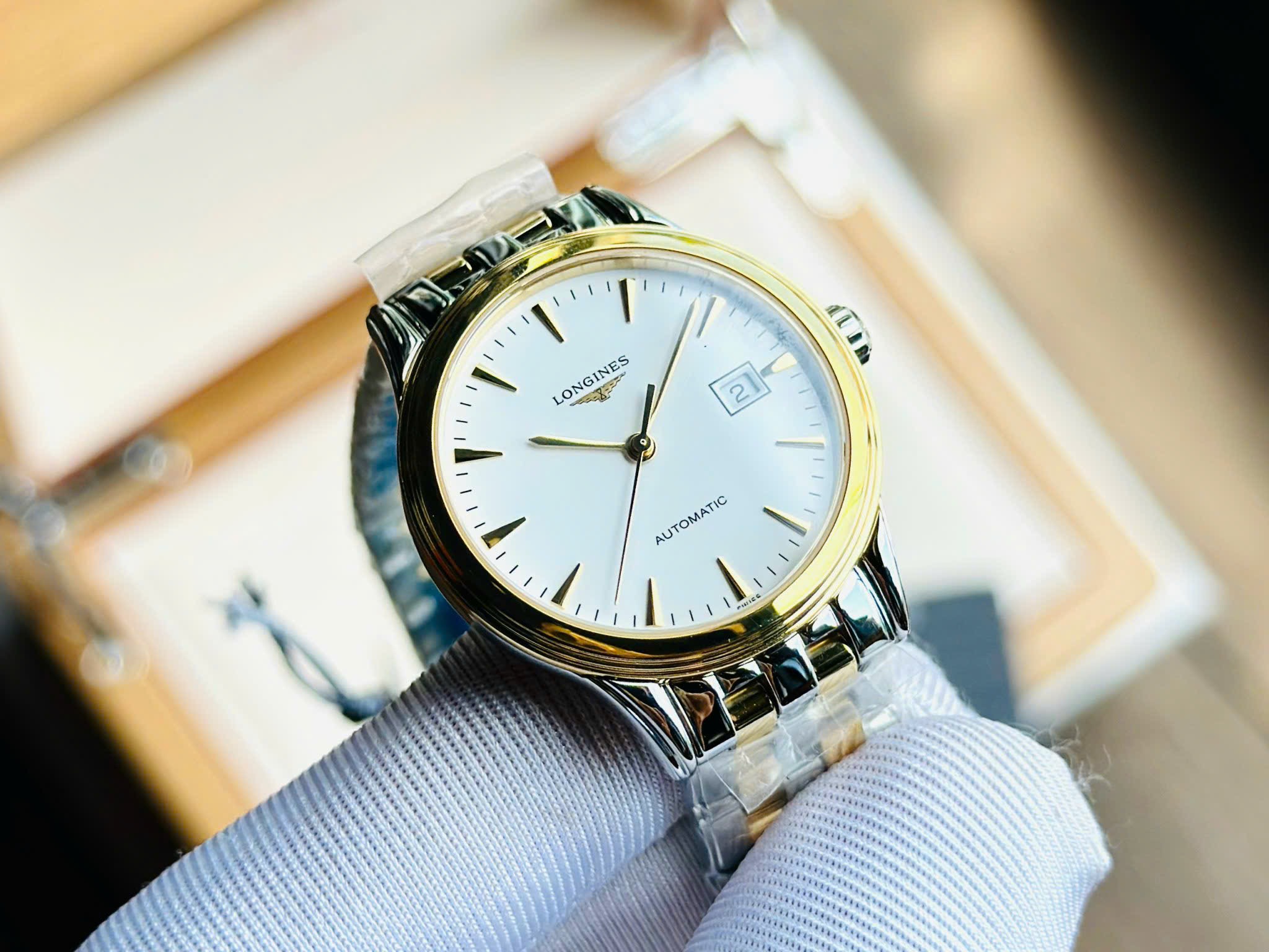 Ảnh 6 của ( ĐỒNG HỒ NỮ ) Longines Automatic L4.374.3.22.7 Flagship ( L43743227 )