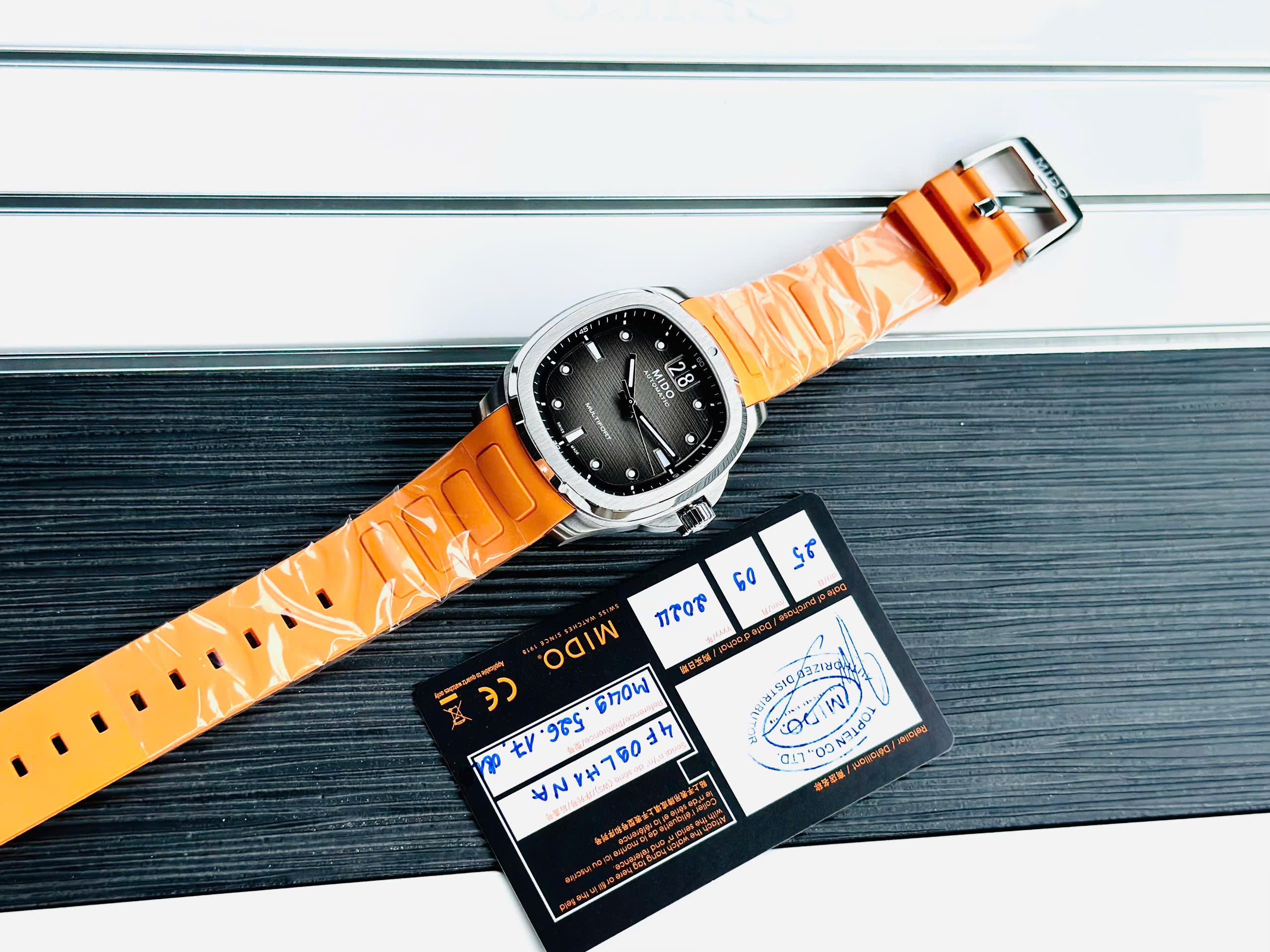 Ảnh 2 của (ĐỒNG HỒ NAM) MIDO MULTIFORT TV BIG DATE M049.526.17.081.00 (M0495261708100) 40mm