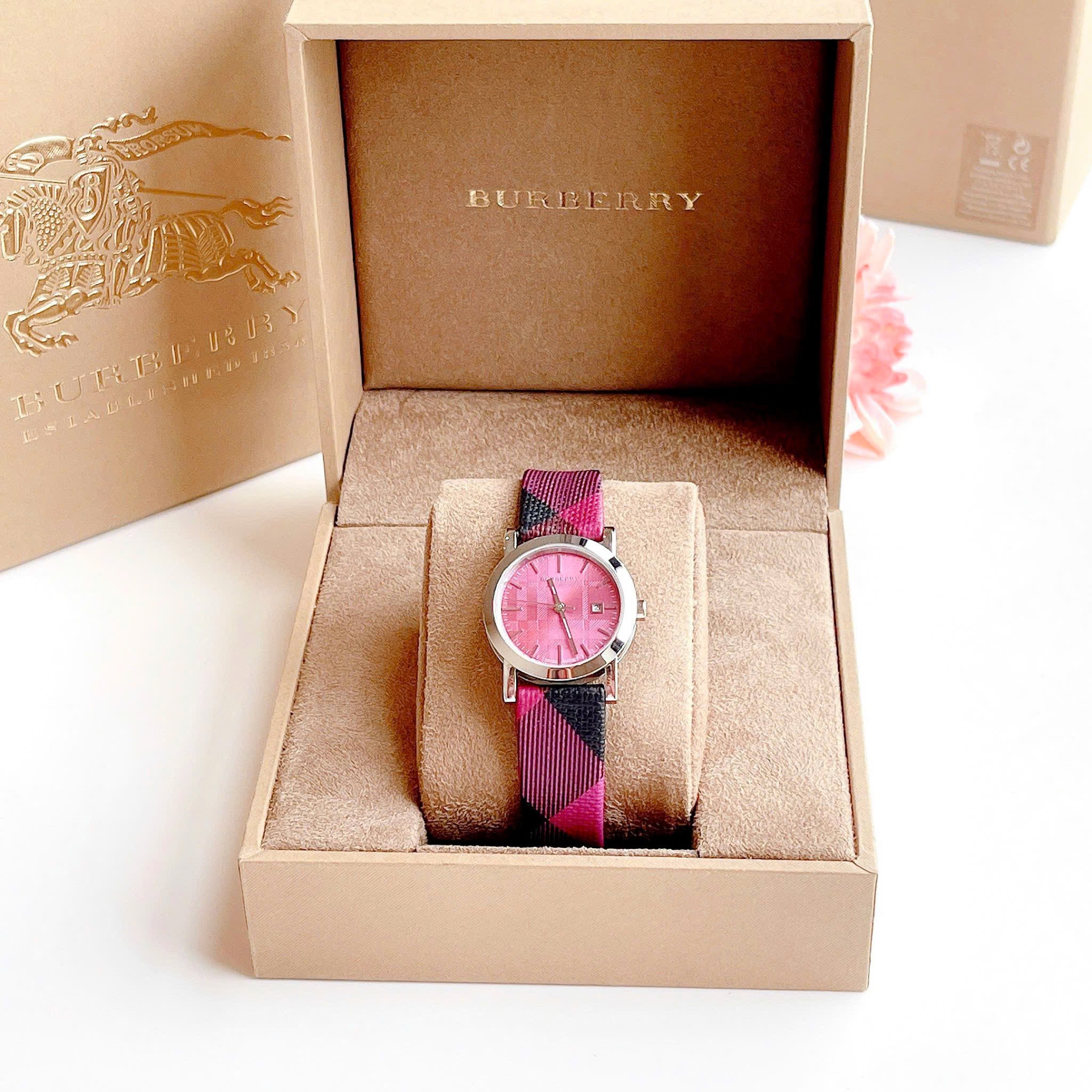 Ảnh 6 của (ĐỒNG HỒ NỮ) BURBERRY SWISSMADE PINK DATE WATCH BU1792