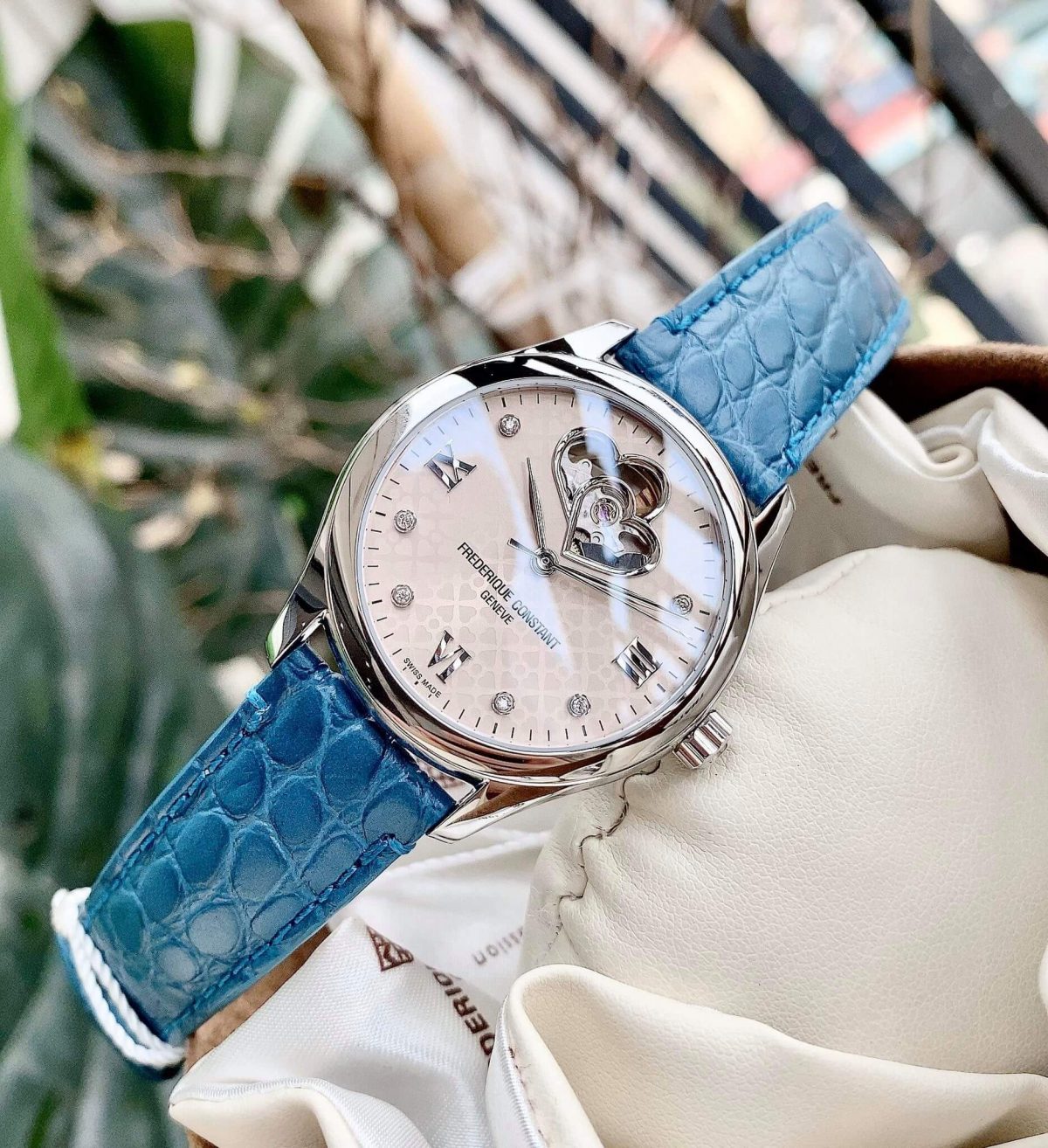 (ĐỒNG HỒ NỮ) Frederique Constant Automatic Double Heart FC-310LGDHB3B6 ( FC310LGDHB3B6 ) ( 310LGDHB3B6 ) 36mm