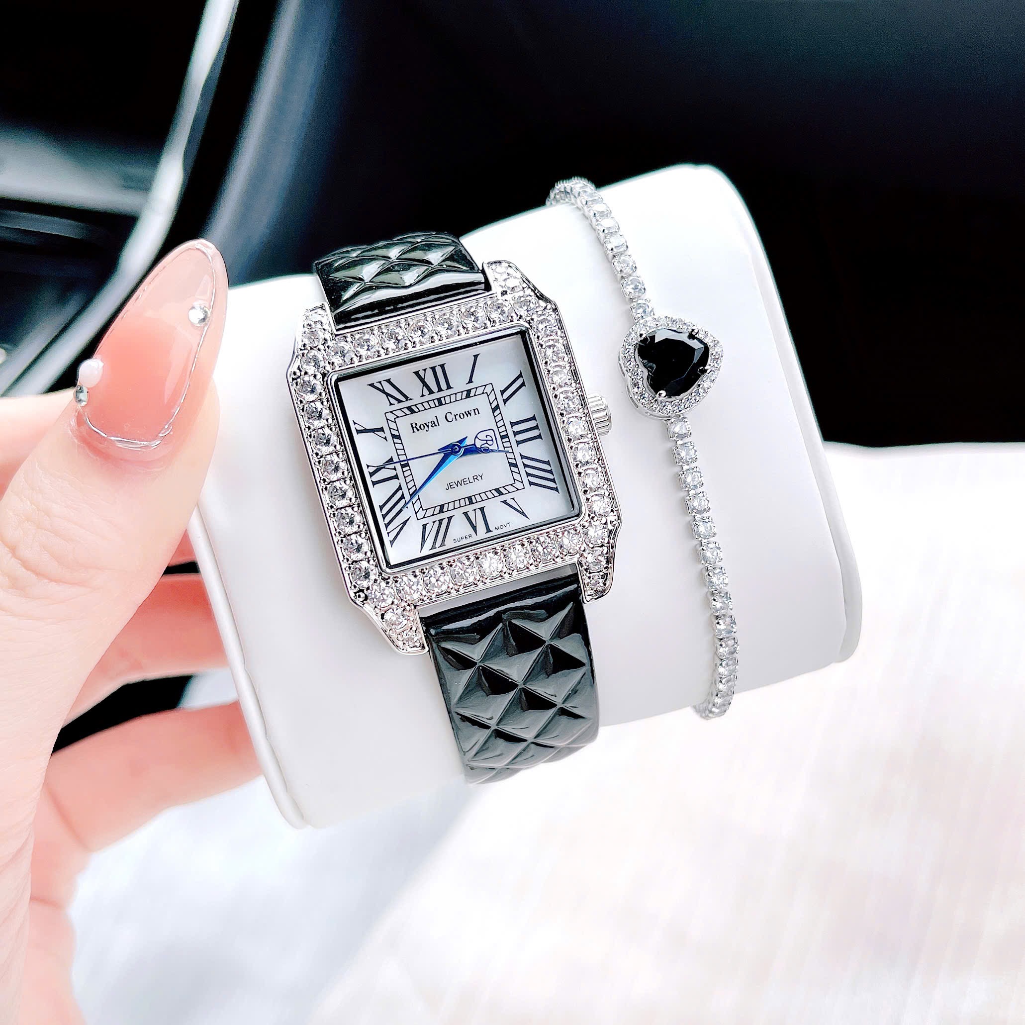 Ảnh 5 của (ĐỒNG HỒ NỮ) Royal Crown 6104M vuông da đen