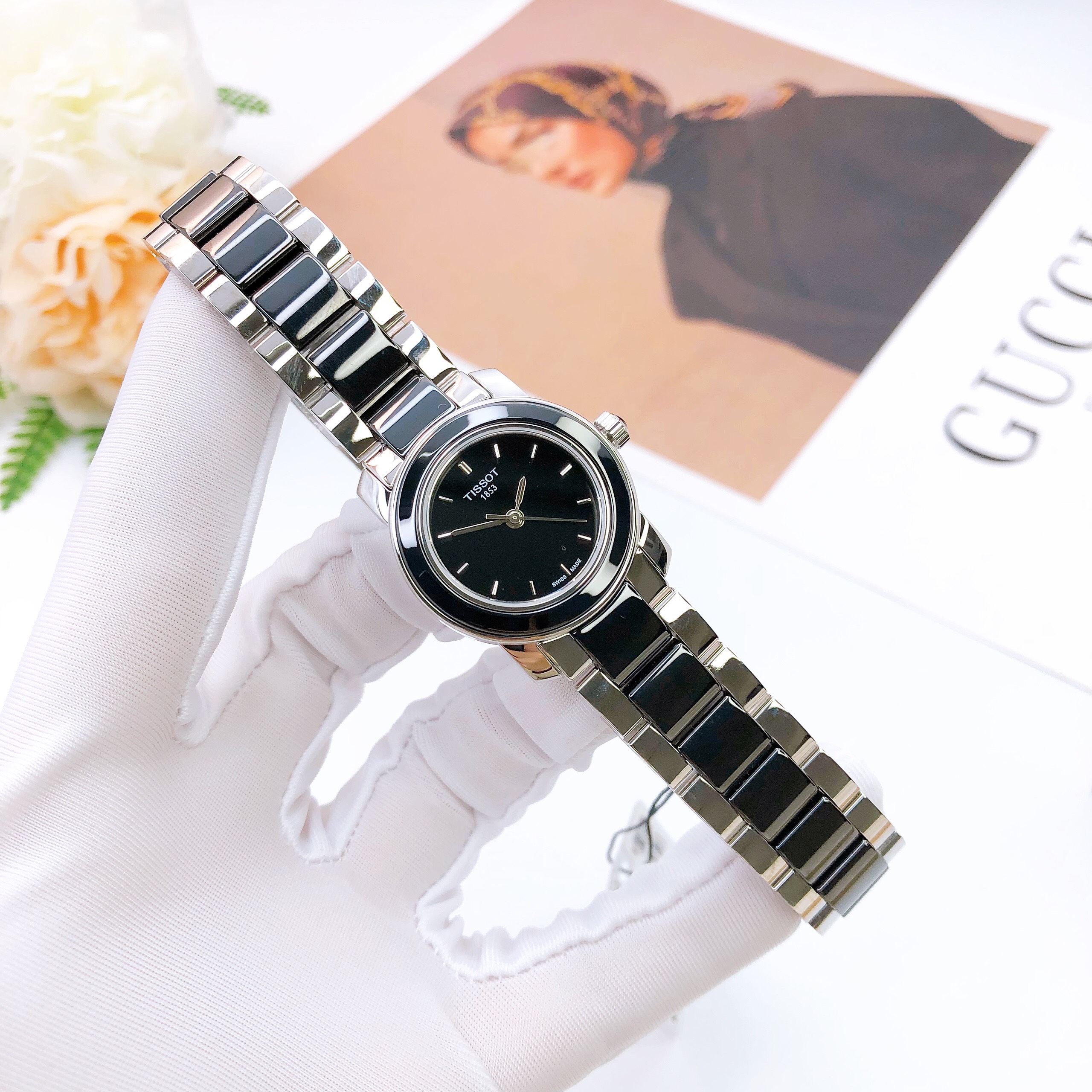 Ảnh 2 của ĐỒNG HỒ NỮ TISSOT CERAMIC T064.210.22.051.00